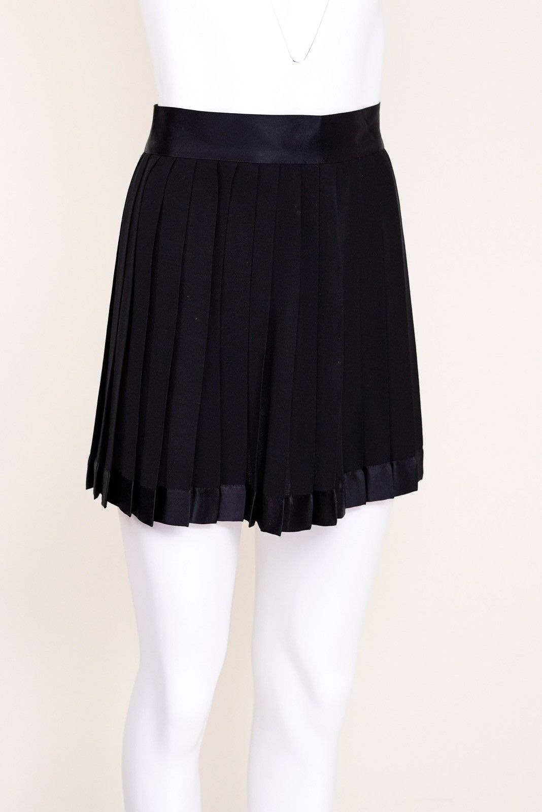 Versace Gianni Versace Black Silk Pleated Chiffon Skirt Size 27" / US 4 / IT 40 - 2 Thumbnail