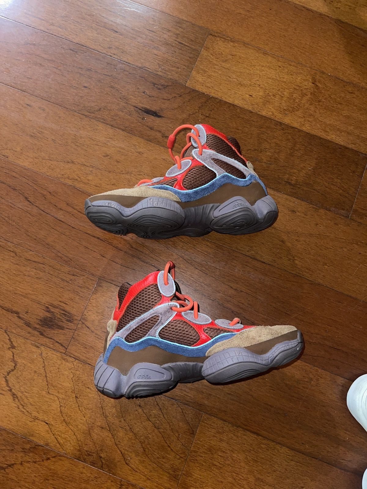 Yeezy 500 Sumac