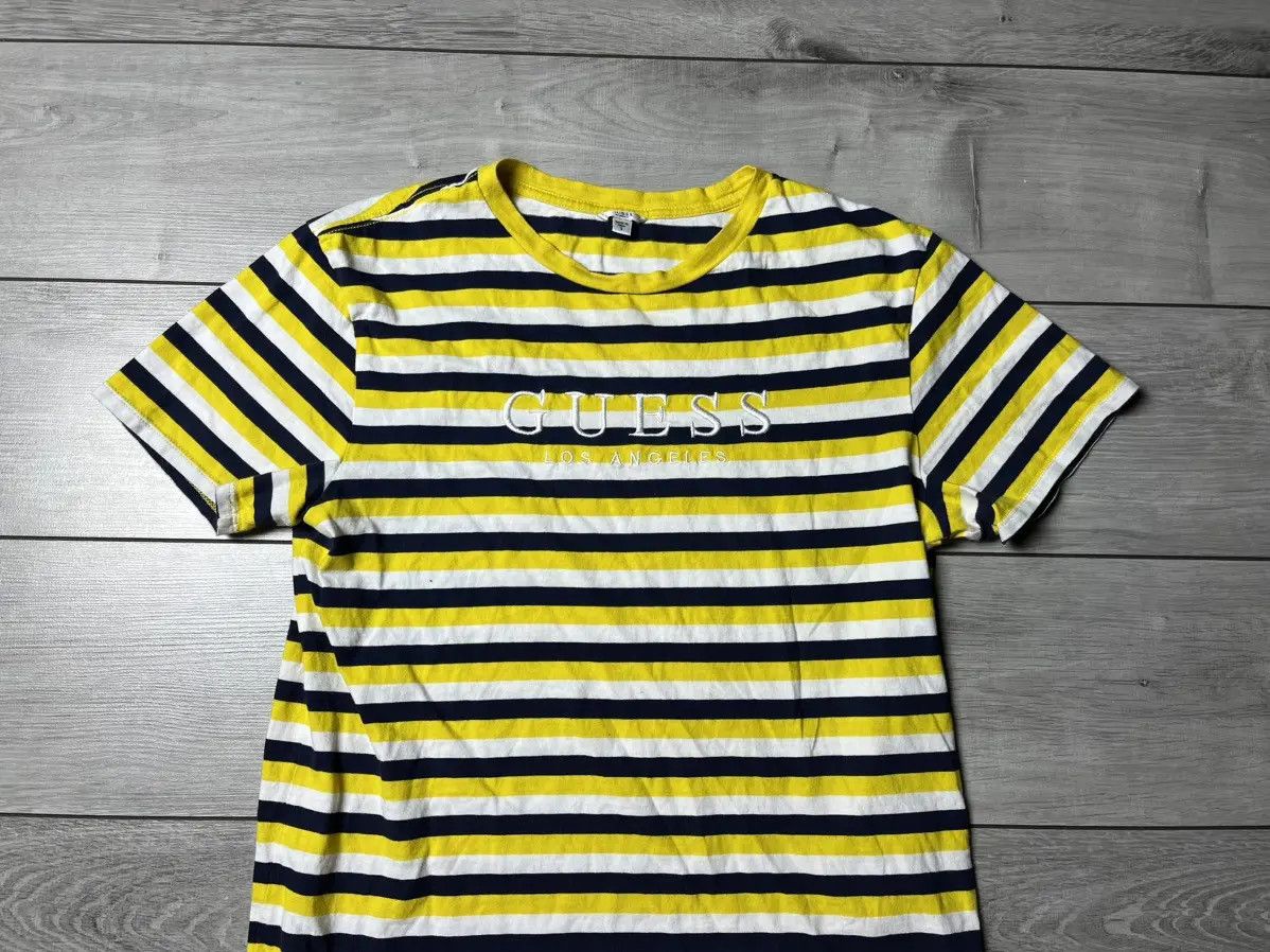 Guess Guess T-shirt embroidered logo size Small Size US S / EU 44-46 / 1 - 3 Thumbnail