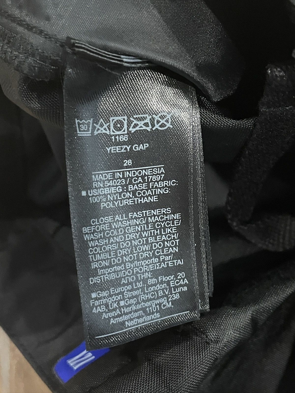 Balenciaga × Gap × Kanye West Yeezy Gap Balenciaga Cordura Cargo Pant Size US 28 / EU 44 - 6 Thumbnail
