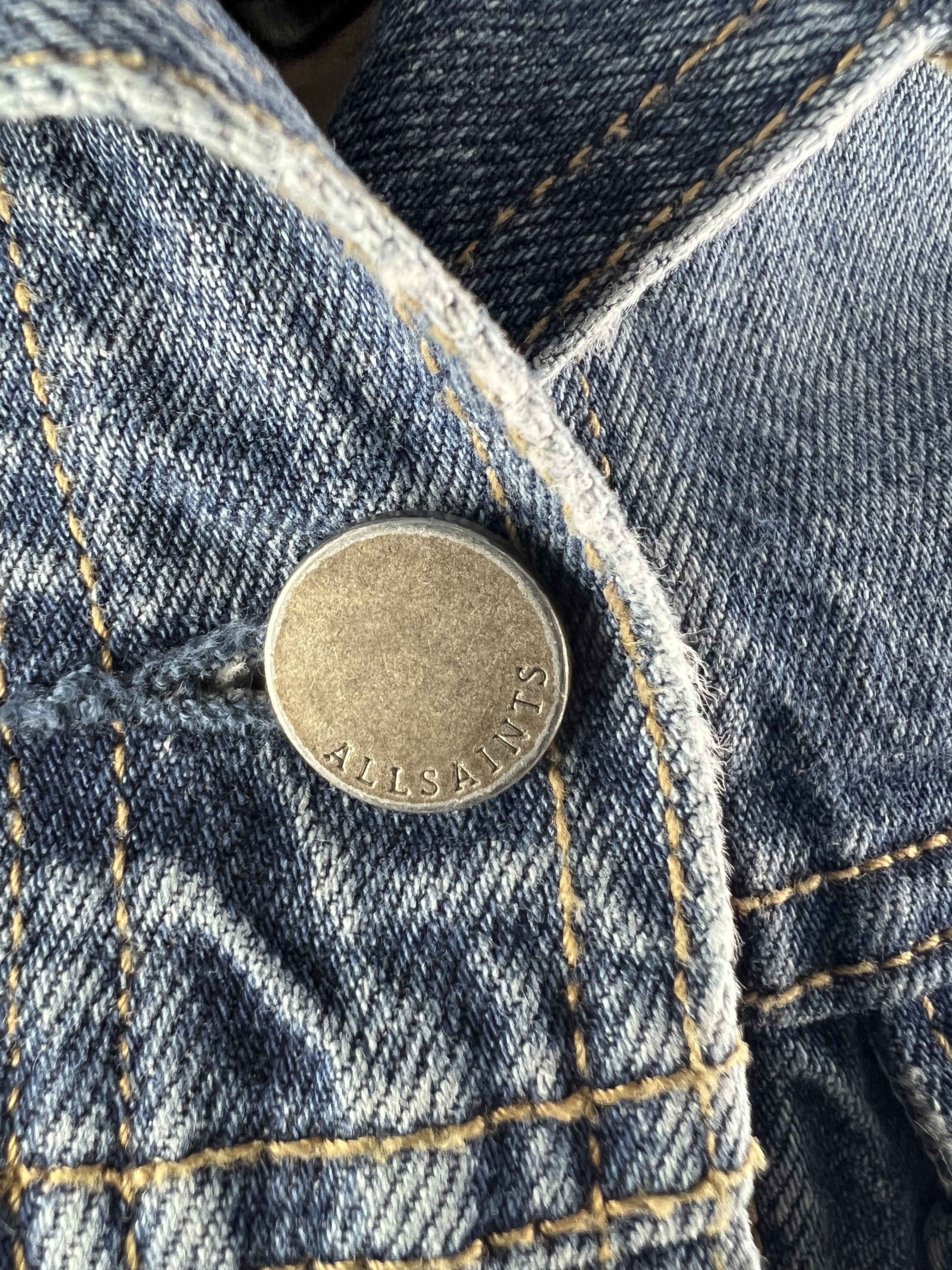Allsaints AllSaints Women's Cropped Distressed Denim Jacket Size XS Size XS / US 0-2 / IT 36-38 - 13 Thumbnail