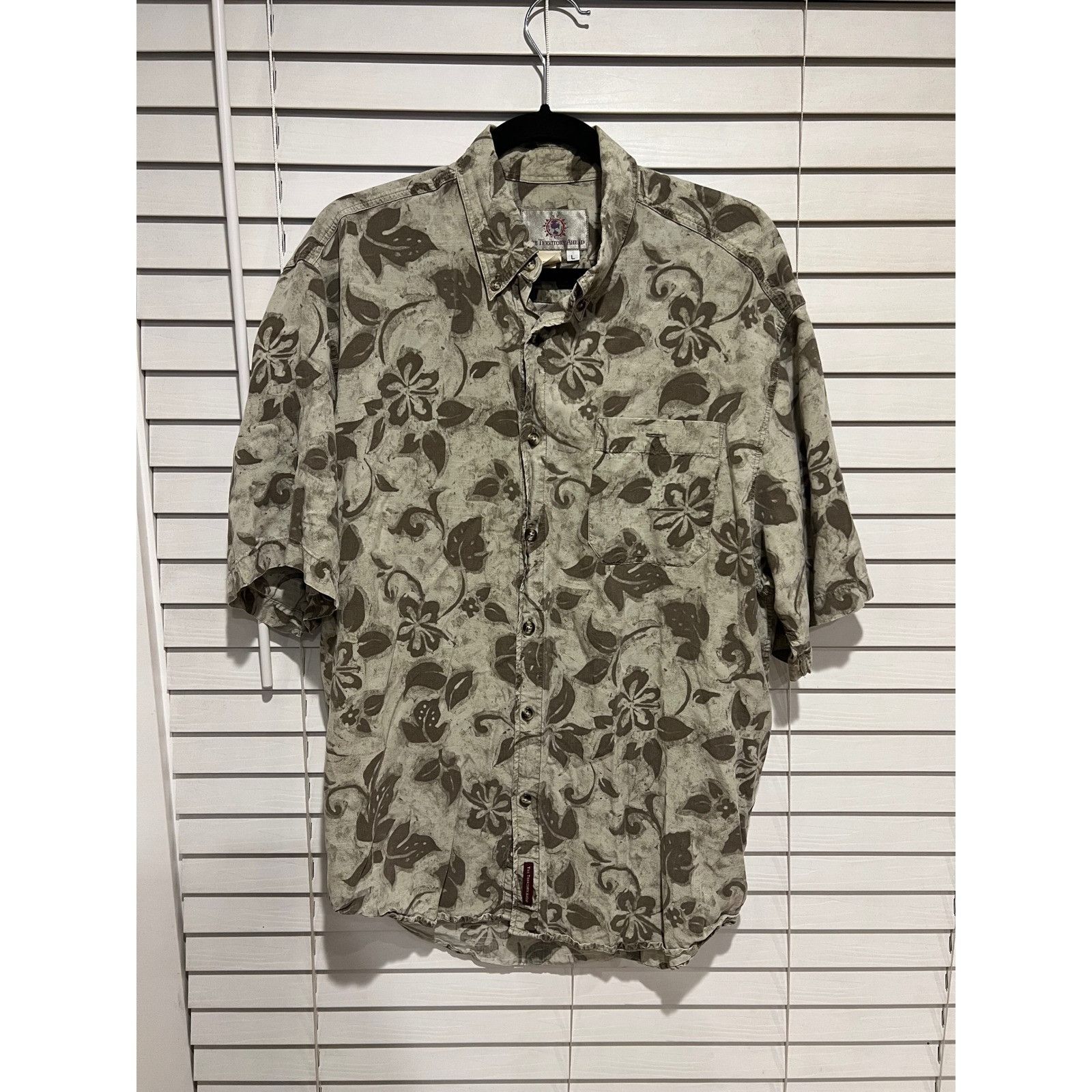 The Territory Ahead The Territory Ahead Mens Floral Print Short Sleeve Button Up Size US L / EU 52-54 / 3 - 1 Thumbnail