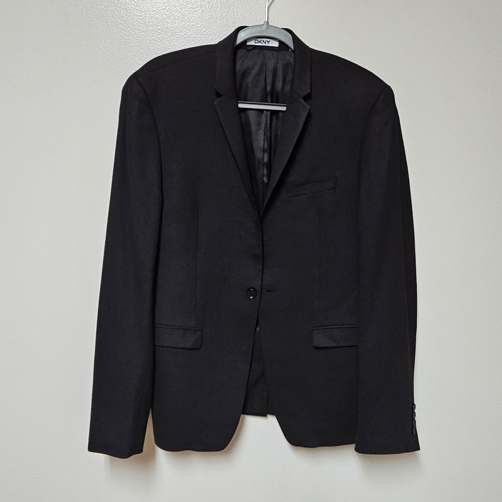DKNY DKNY Mens One Button Notched Collar Black Wool Blazer sz 40R Size 40R - 1 Thumbnail