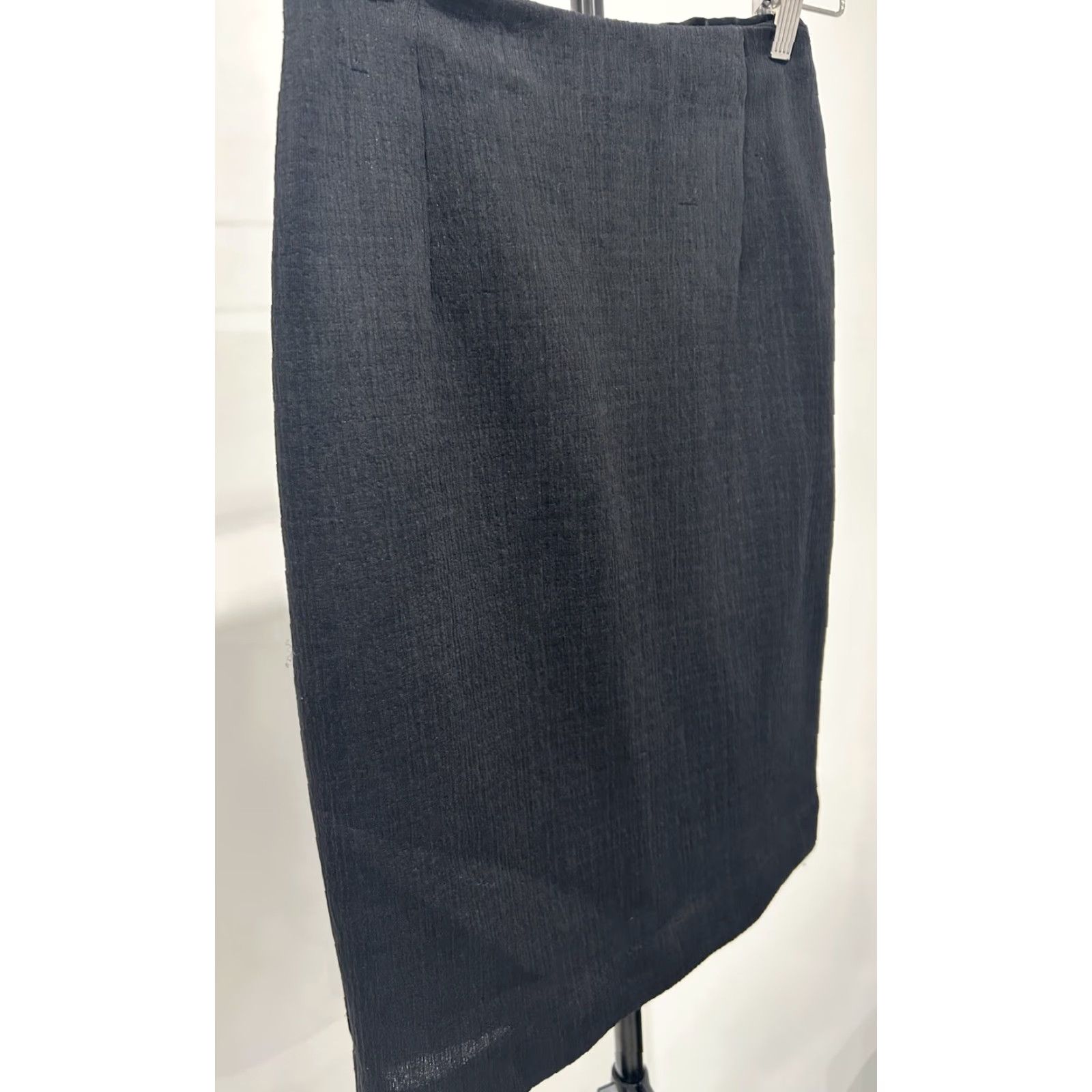 Anna Sui VINTAGE Women’s Sui By Anna Sui Italia Black Cotton Business Casual Pencil Skirt Size 38 Size 28" / US 6 / IT 42 - 3 Thumbnail
