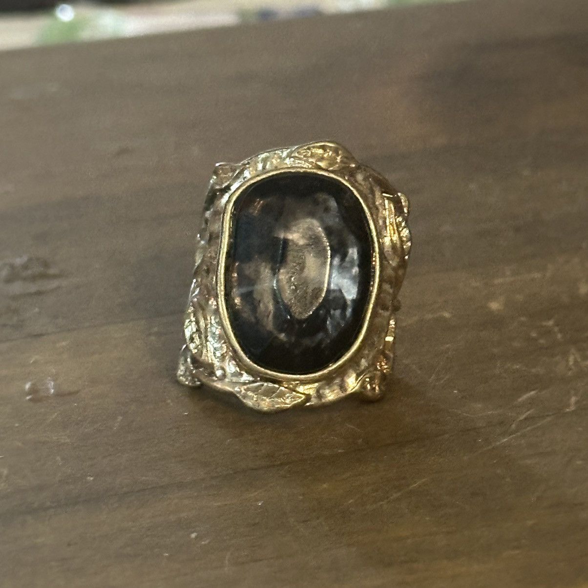 Other Large ornate black stone ring Size ONE SIZE - 10 Thumbnail