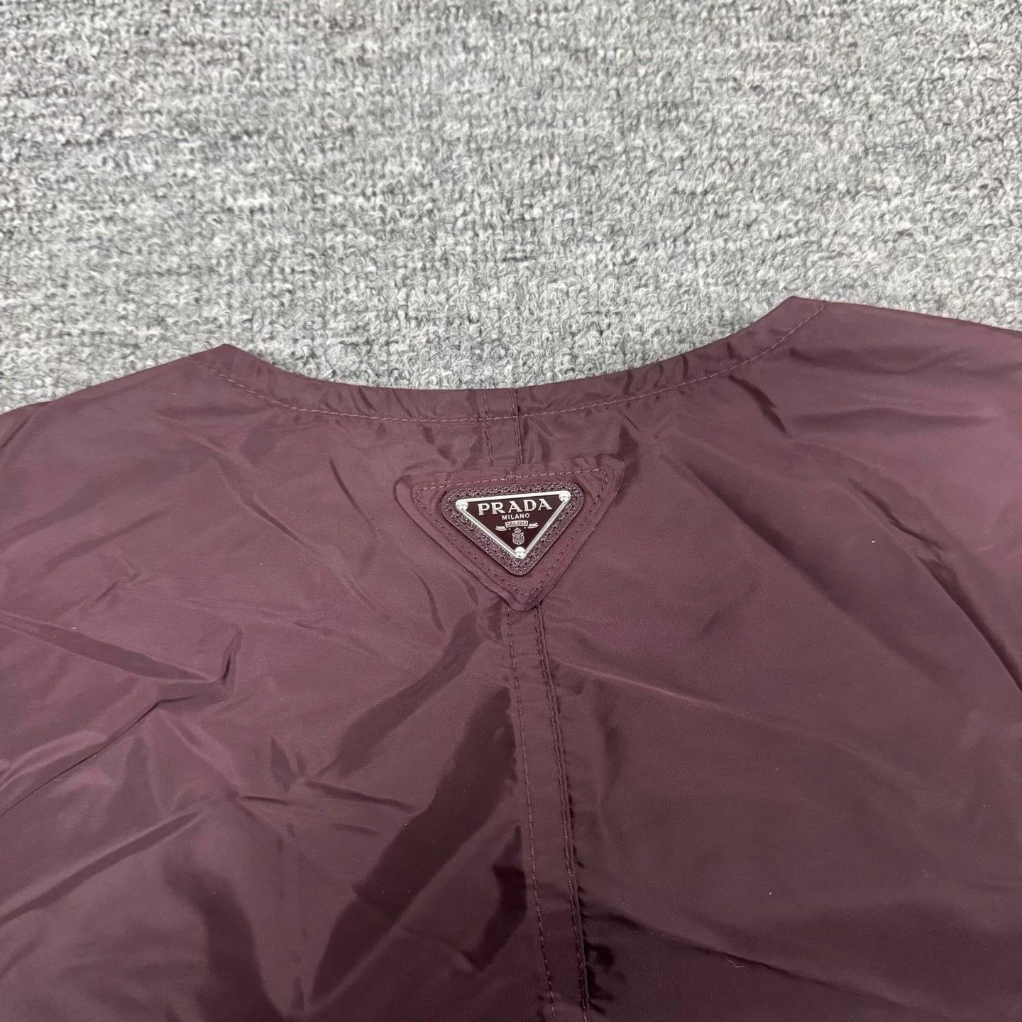 Prada Prada Nylon Sleeveless Back Triangle Logo 38 Mint Size S / US 4 / IT 40 - 5 Thumbnail