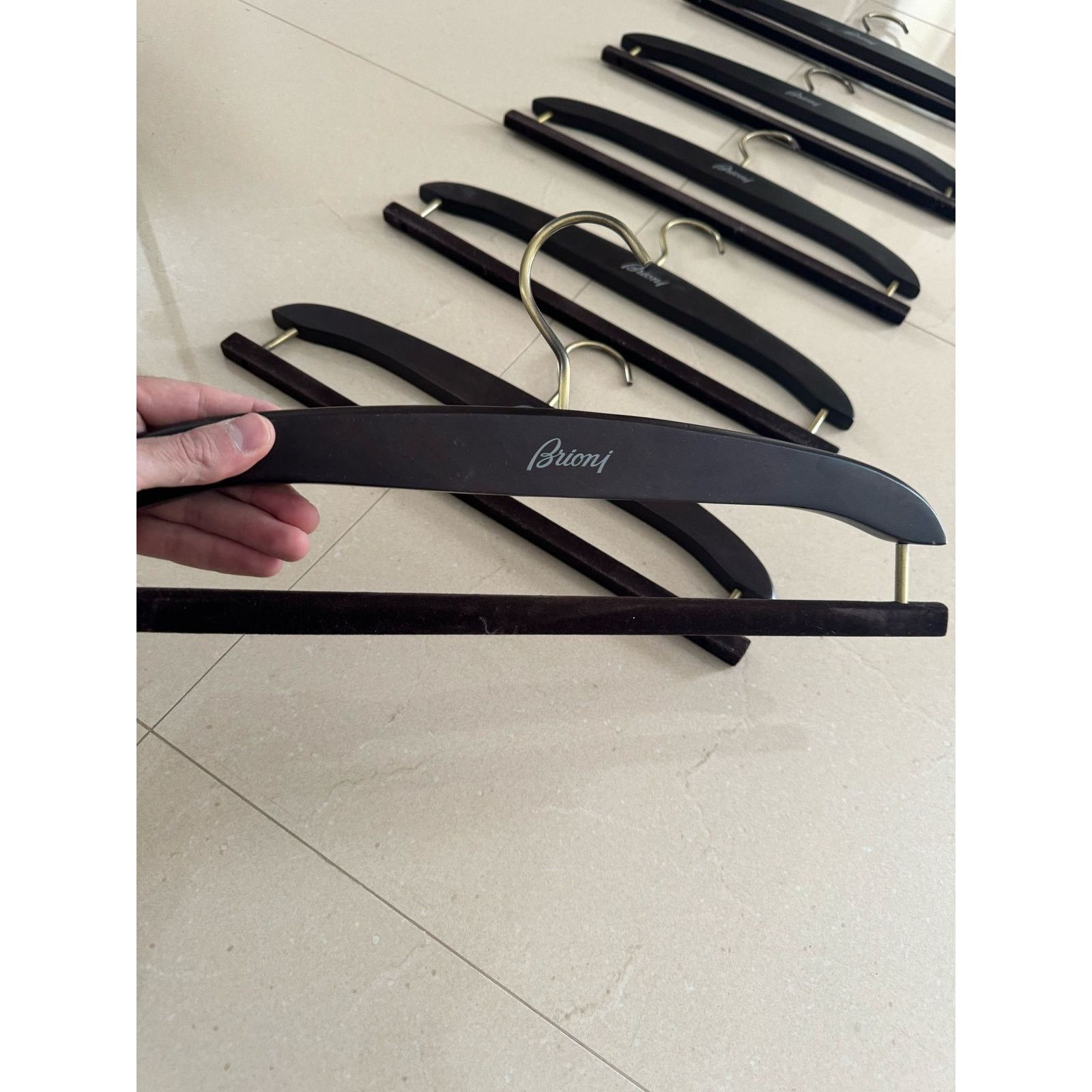 Brioni o1rshd1 Size: OS / 6 Brioni Pant Hangers in Brown Size ONE SIZE - 4 Thumbnail