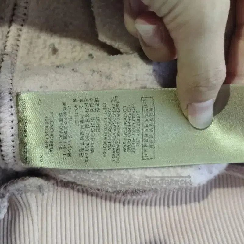 Burberry Burberry Cotton Pullover Sweatshirt in Light Pink. Size L / US 10 / IT 46 - 7 Thumbnail