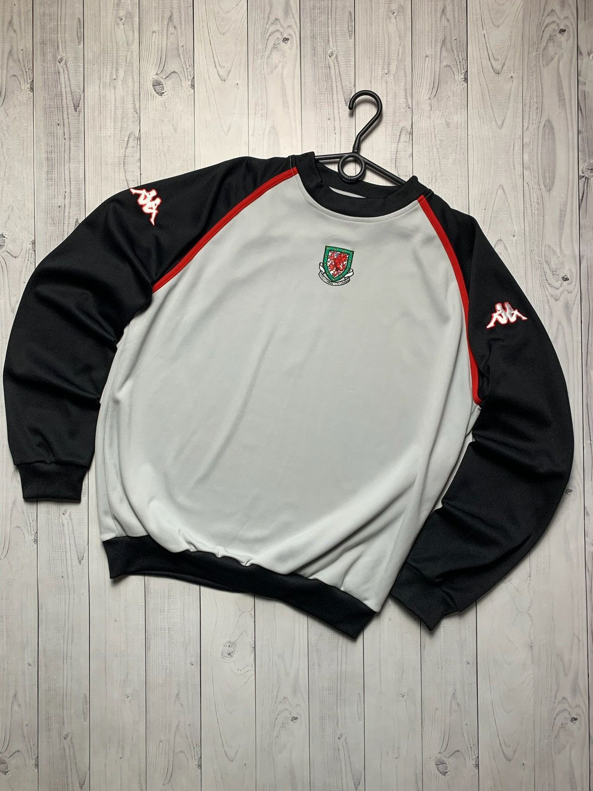 Kappa × Vintage Vintage Wales Soccer sweatshirt size XL kappa rare logo Size US XL / EU 56 / 4 - 1 Thumbnail