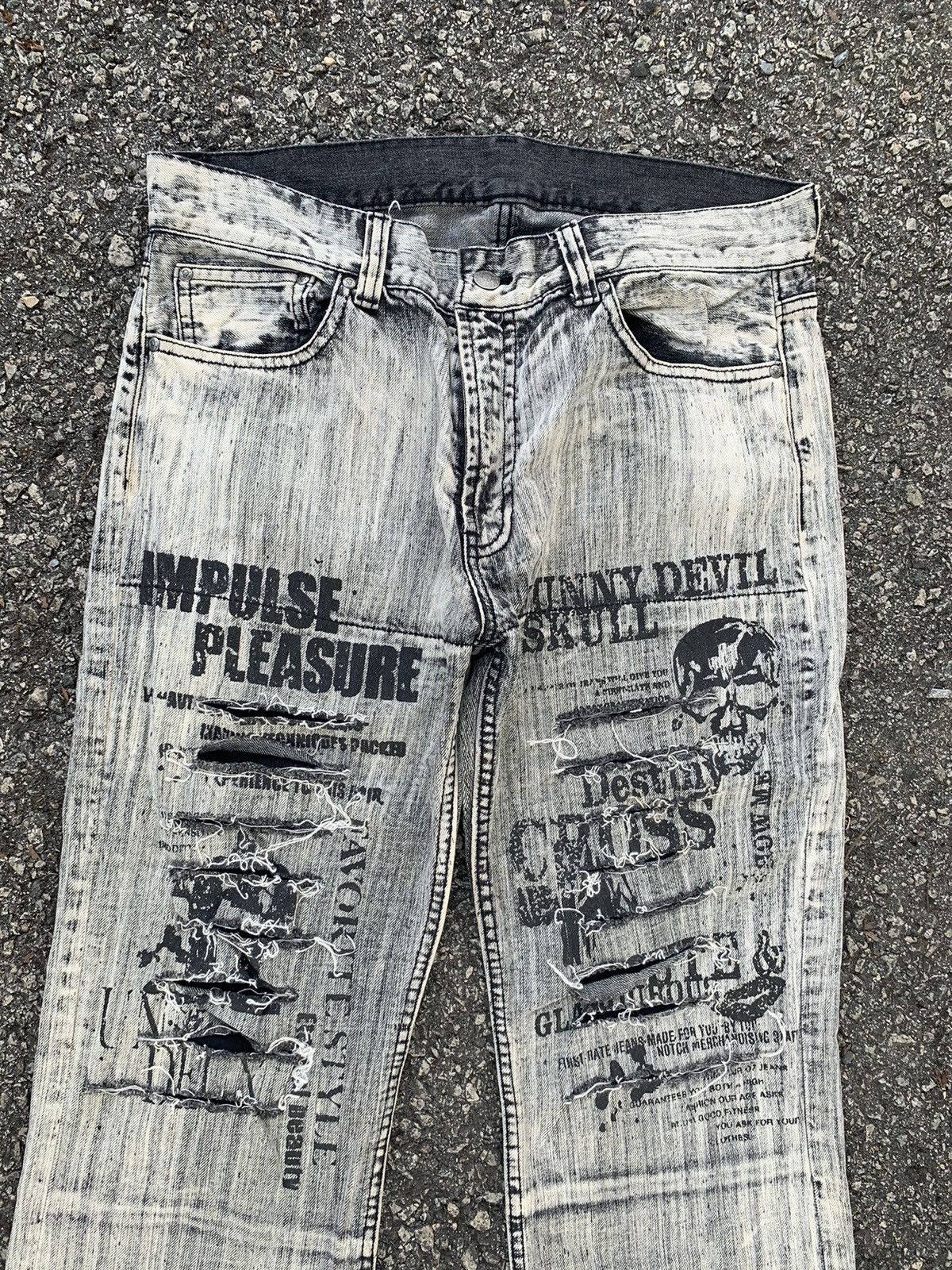 If Six Was Nine × Japanese Brand × Le Grande Bleu (L.G.B.) FLARE IMPULSE PLEASURE FUNNY DEVIL SKULL DISTRESSED PANTS☠️🎌 Size US 33 - 7 Thumbnail