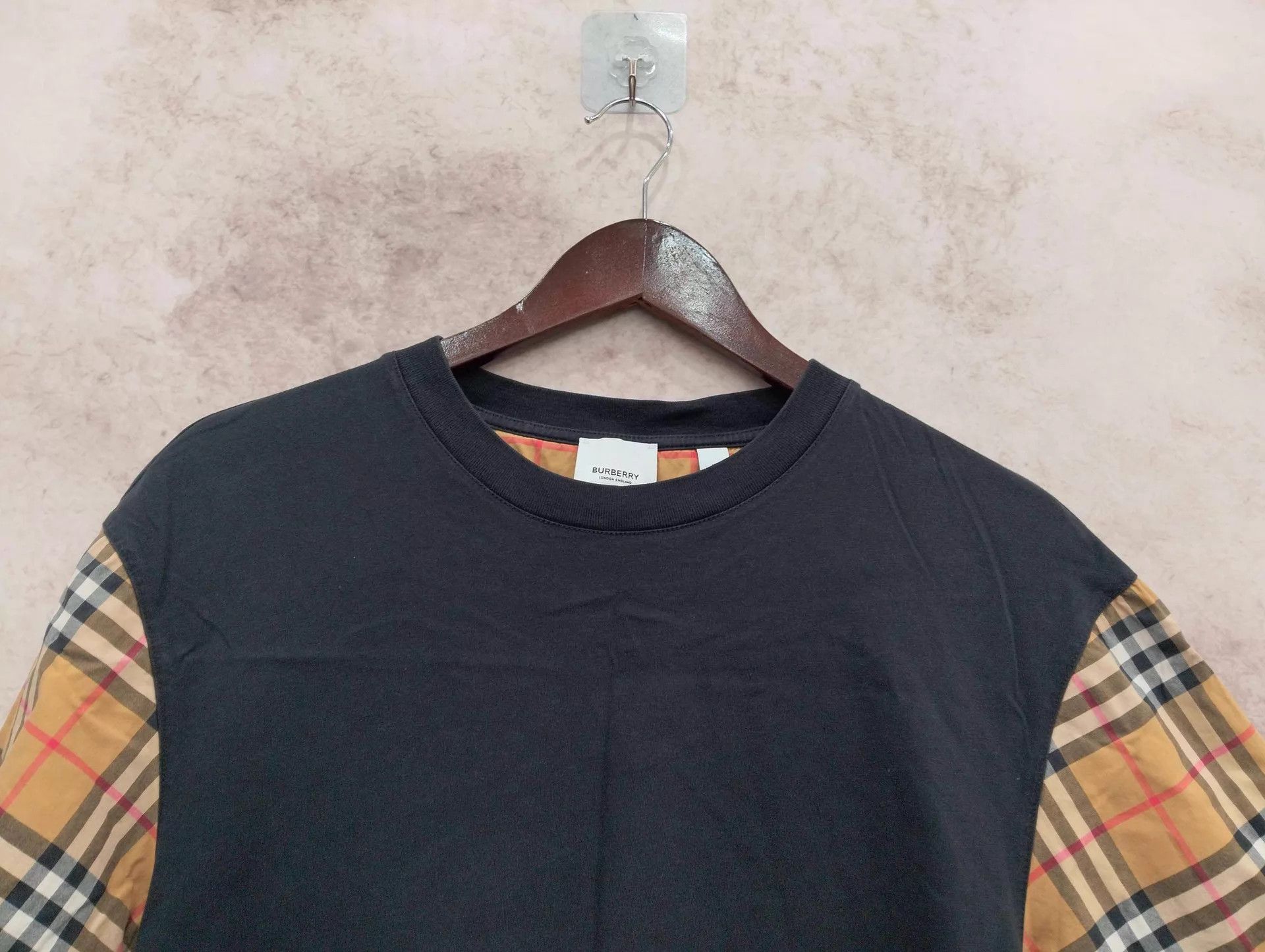 Burberry Burberry Vintage Check Cotton Crew SS T-shirt M Size M / US 6-8 / IT 42-44 - 8 Thumbnail