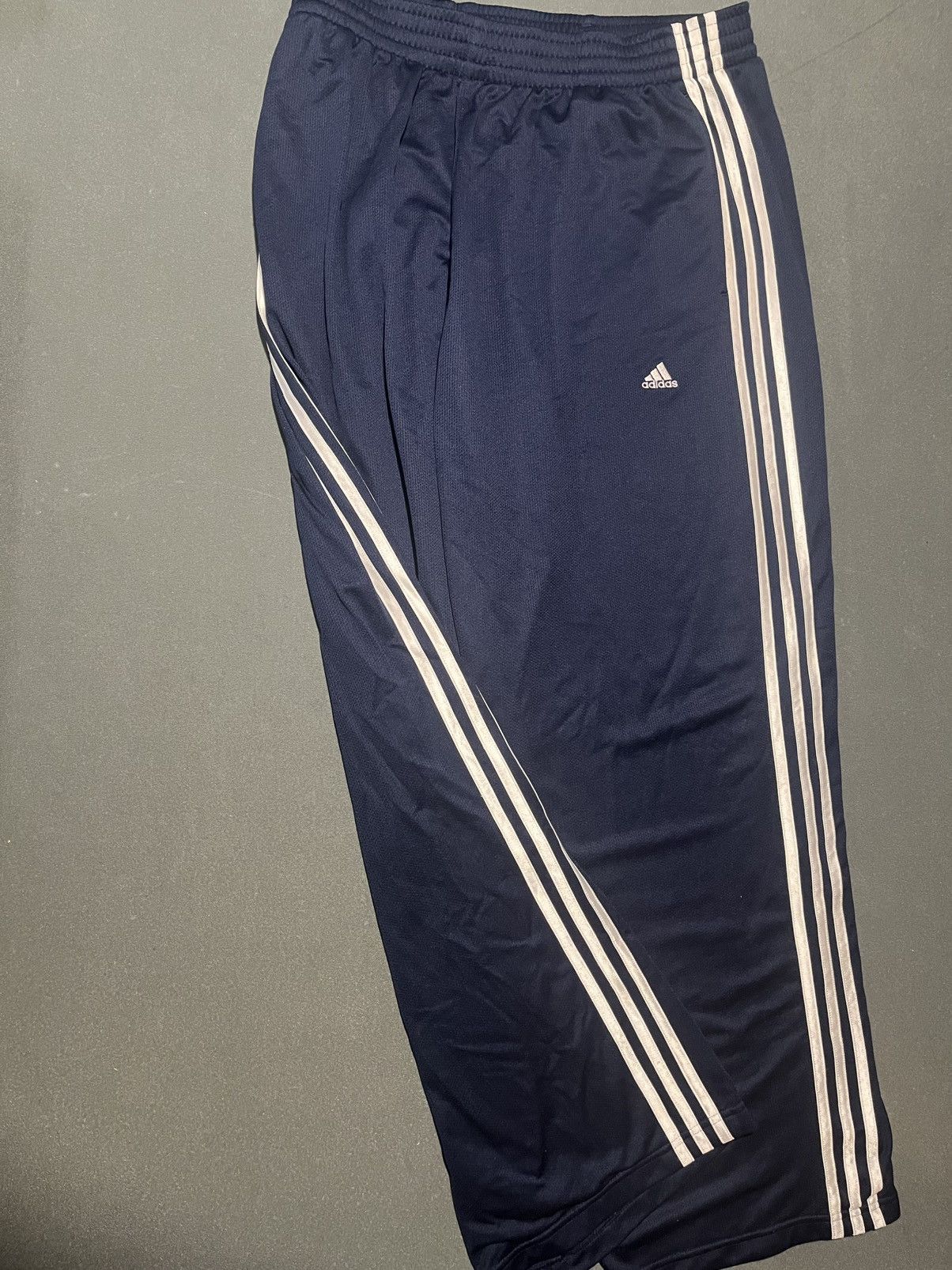 Adidas BAGGY NAVY BLUE ADIDAS SWEATPANTS Size US 34 / EU 50 - 4 Thumbnail