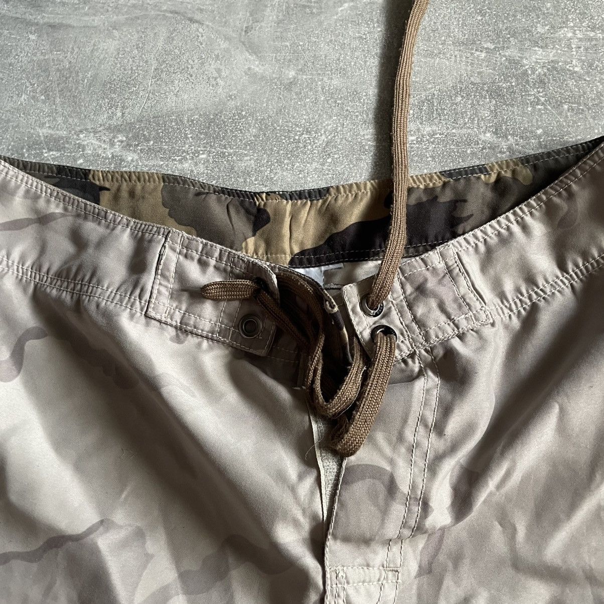 Billabong Vintage y2k Billabong Shorts Swim Big Spellout Plaid Size US 30 / EU 46 - 6 Thumbnail