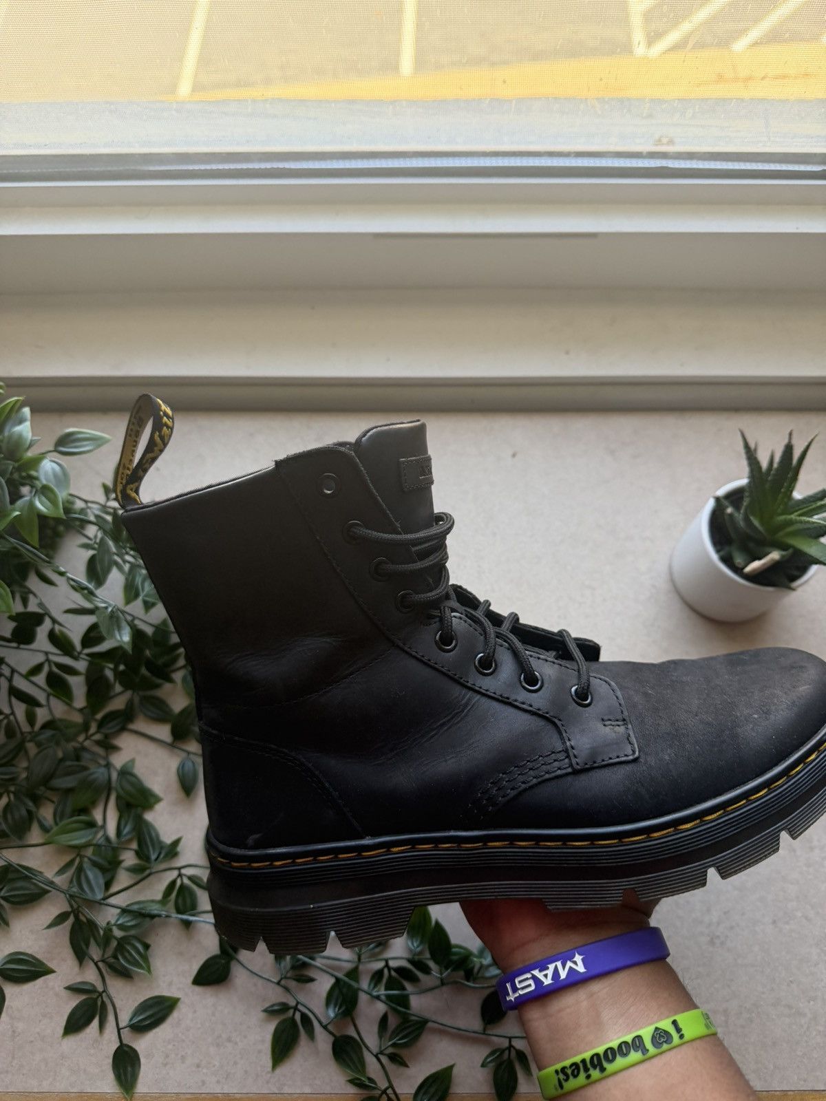Dr. Martens Dr.Martin boots Size US 10 / EU 43 - 2 Thumbnail