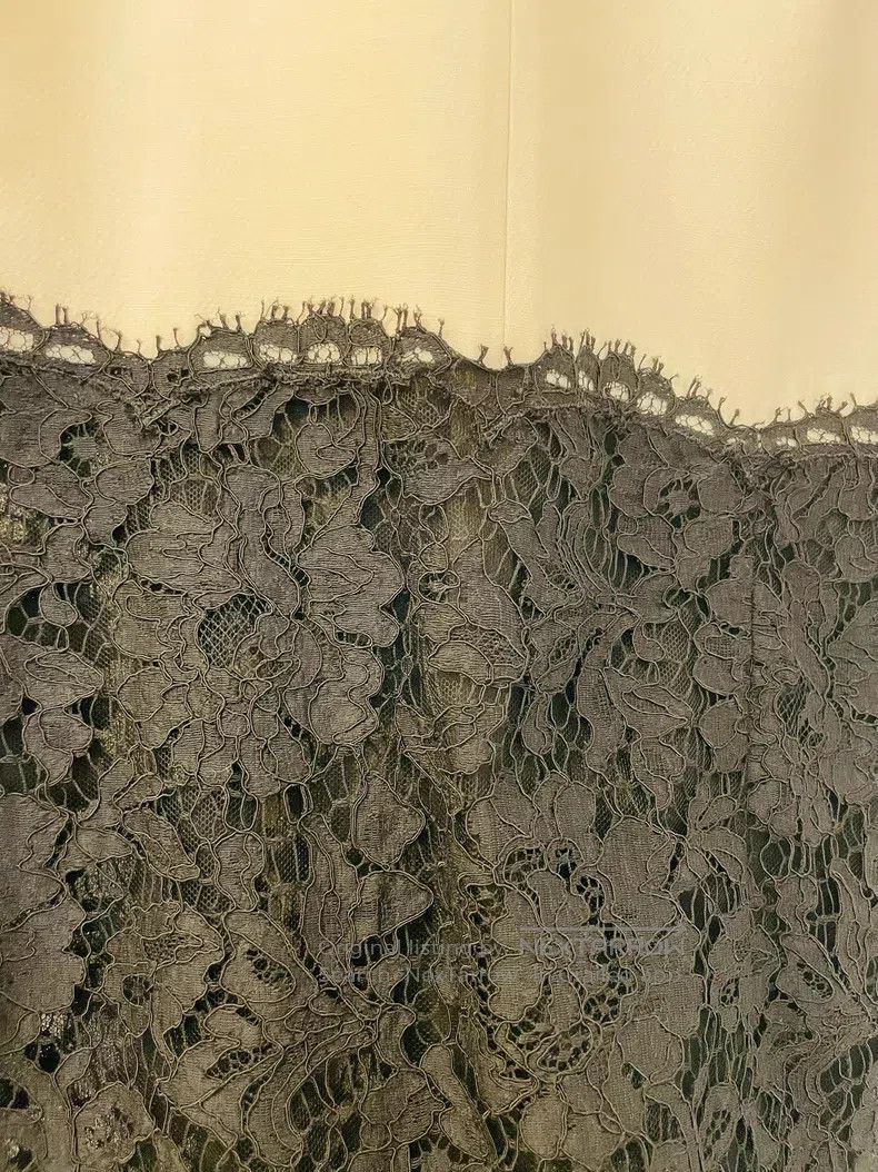 Valentino Valentino Black and white color-blocked lace dress Size M / US 6-8 / IT 42-44 - 6 Thumbnail