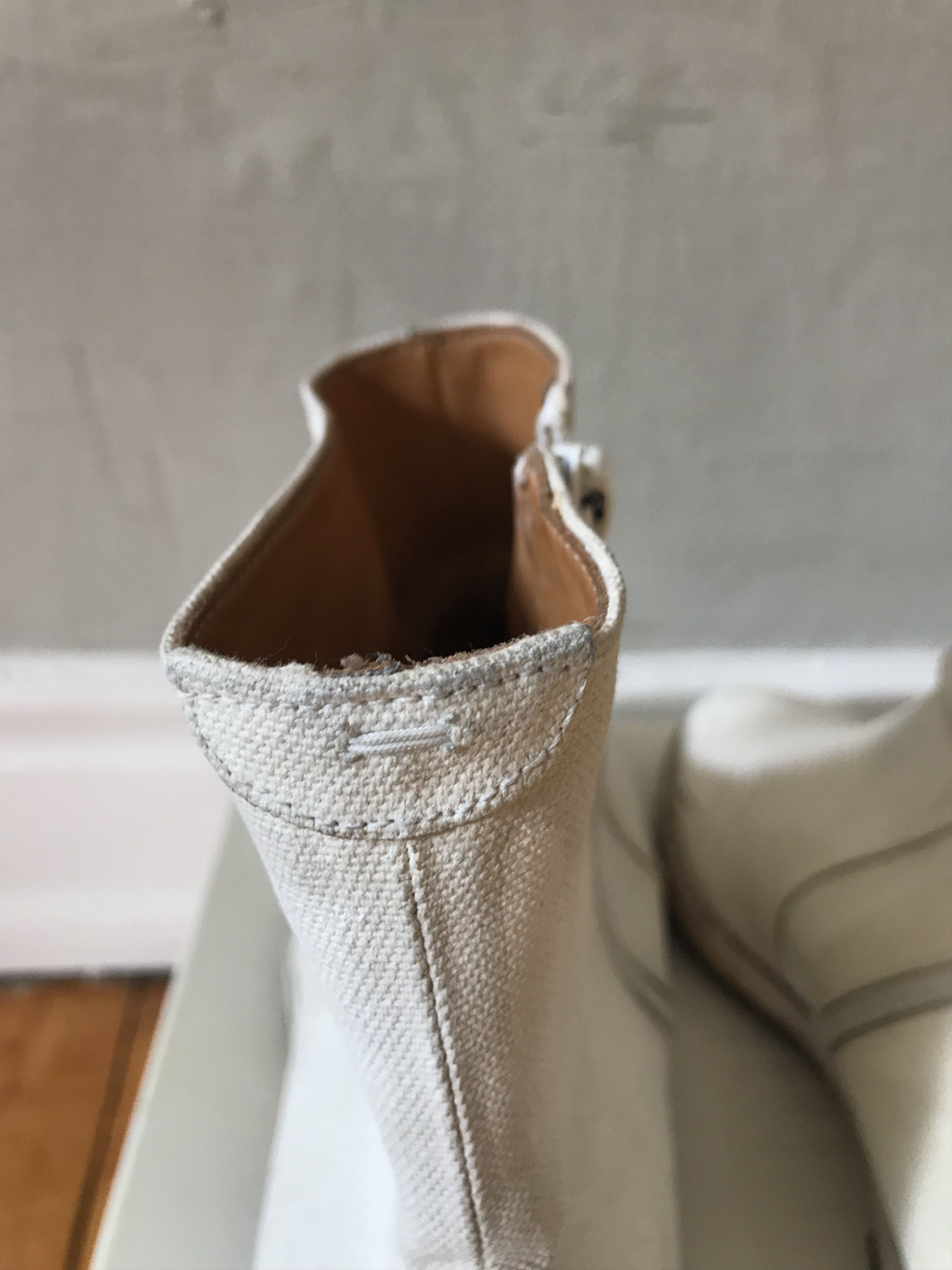 Maison Margiela SS07 Martin Margiela 22 white painted canvas boots Size US 8.5 / EU 41-42 - 8 Thumbnail