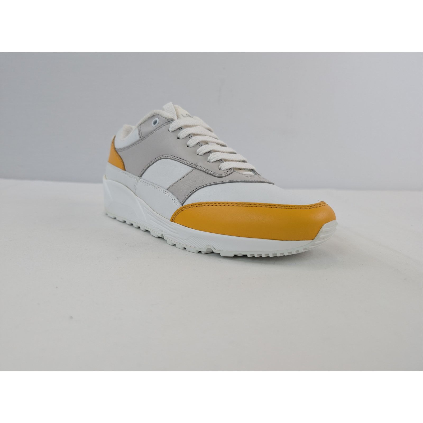 Saint Laurent Paris o1rshd1 Bump Low Top Sneaker in Yuka Yellow / Blanc Optique Size US 8 / EU 41 - 3 Thumbnail