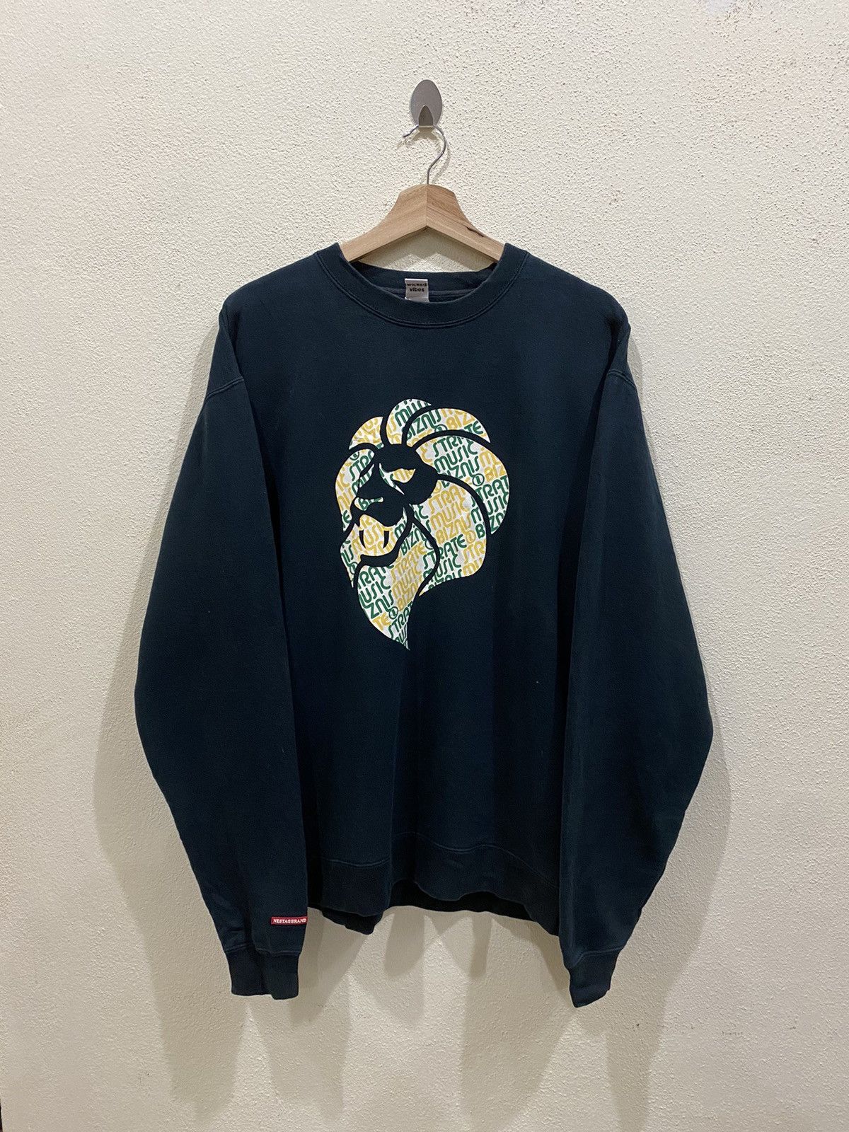 Vintage Vintage Nesta Brand Big Logo Sweatshirt Size US M / EU 48-50 / 2 - 2 Thumbnail