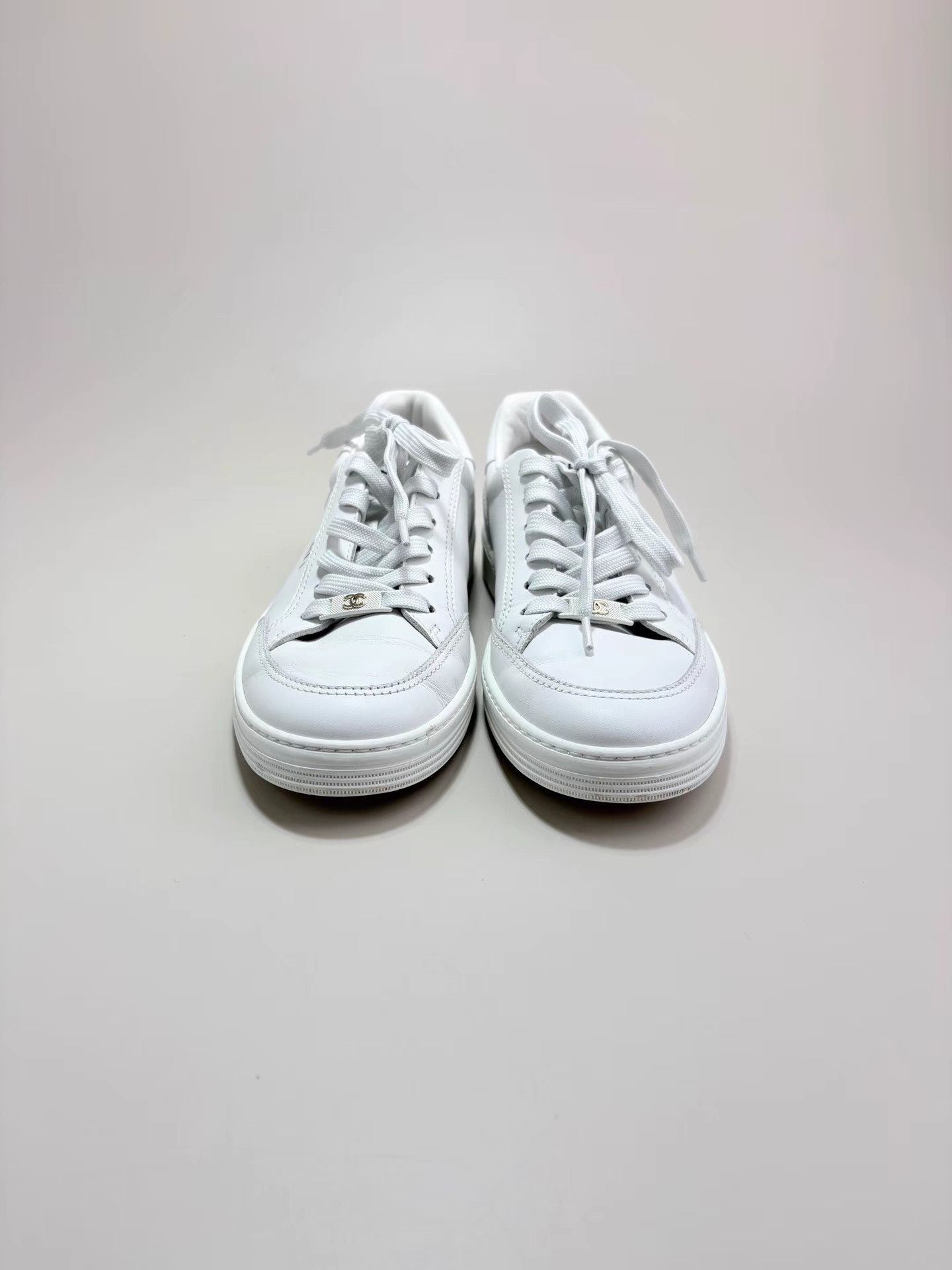 Chanel CHANEL Letter Logo White Shoes K1 Size US 9 / IT 39 - 2 Thumbnail