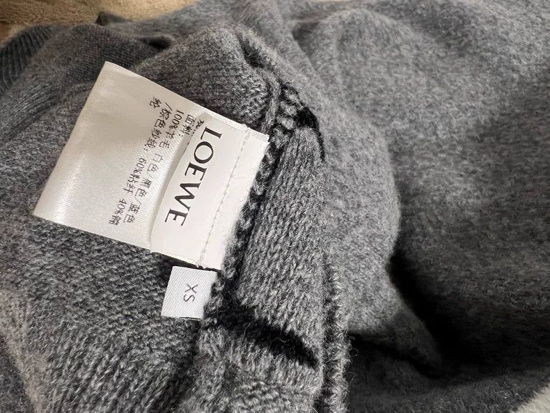 Loewe LOEWE Short wool sweater Size XS / US 0-2 / IT 36-38 - 4 Thumbnail
