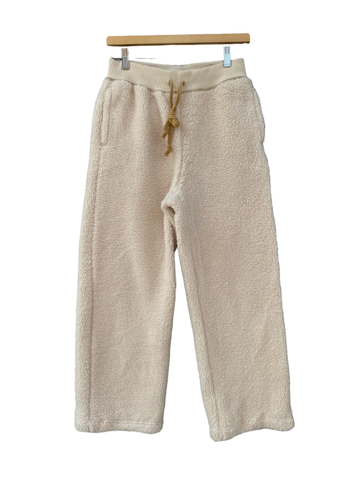 image of J W Anderson x Uniqlo Jw Anderson Uniqlo Fleece Sherpa Pants, Men's (Size 26)