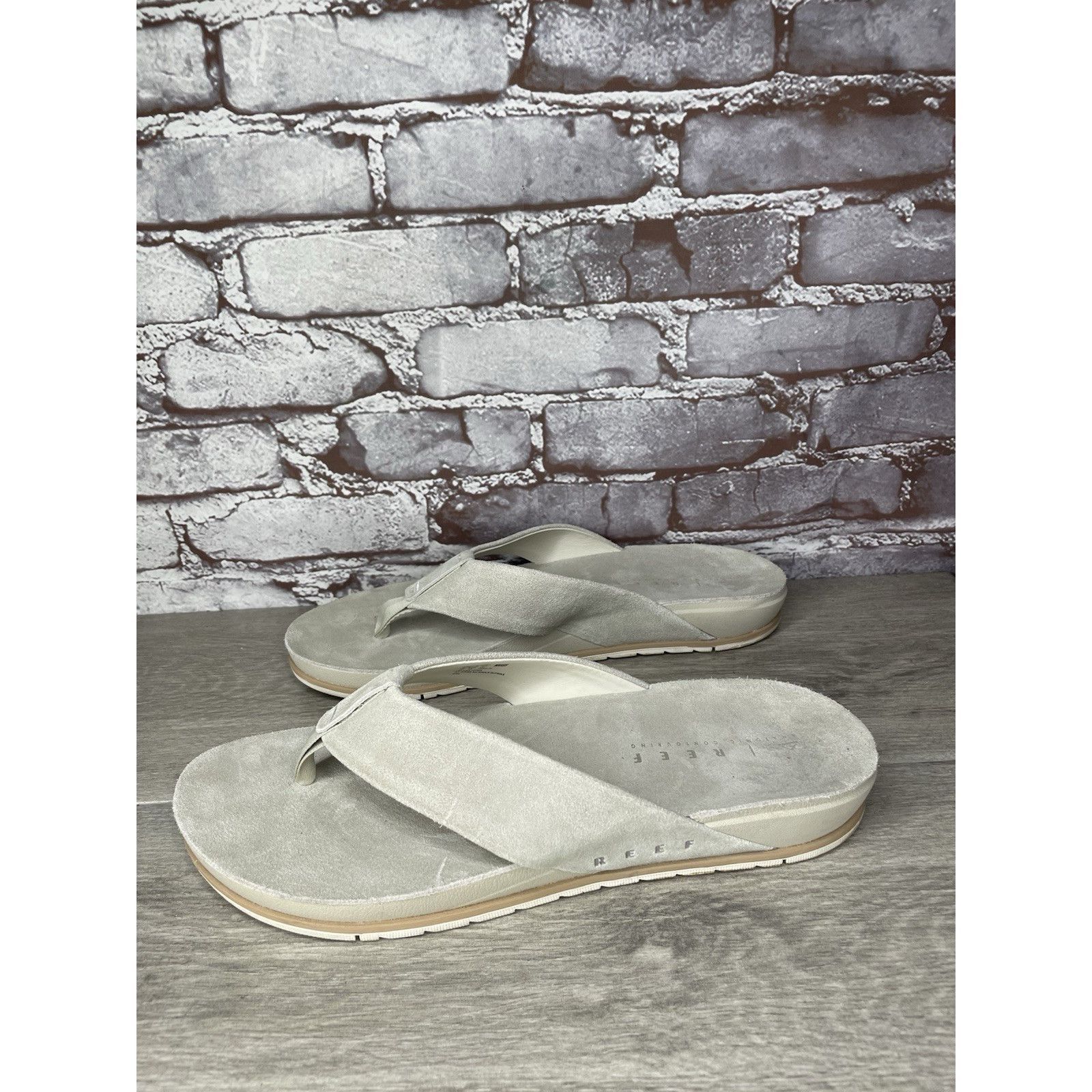 REEF REEF OJAI Gray Suede Leather Cushion Comfort FlipFlops Sanda Size US 12 / EU 45 - 17 Thumbnail