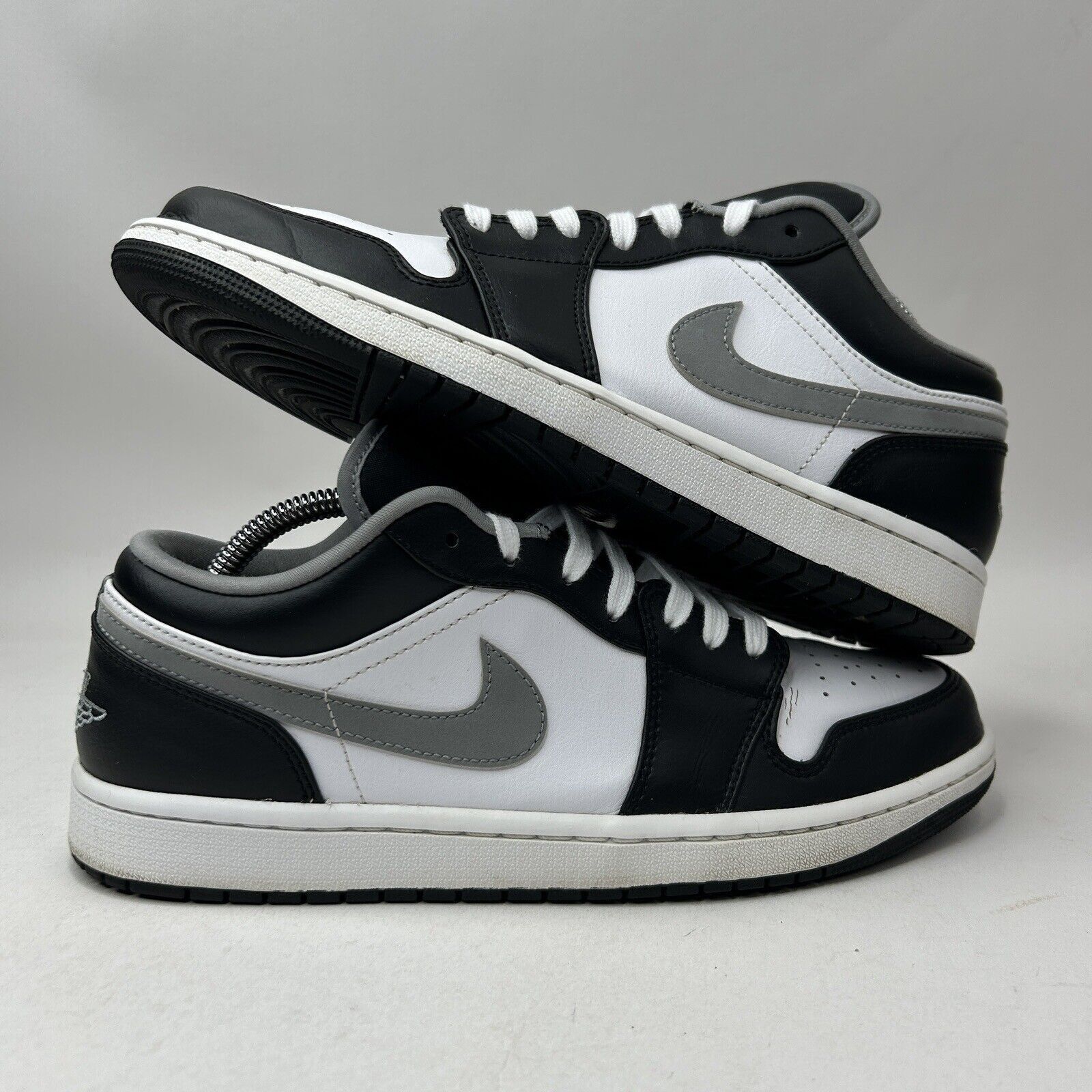 Nike Nike Air Jordan 1 Retro Low “White Black Medium Grey” 2023 Size US 10.5 / EU 43-44 - 1 Thumbnail