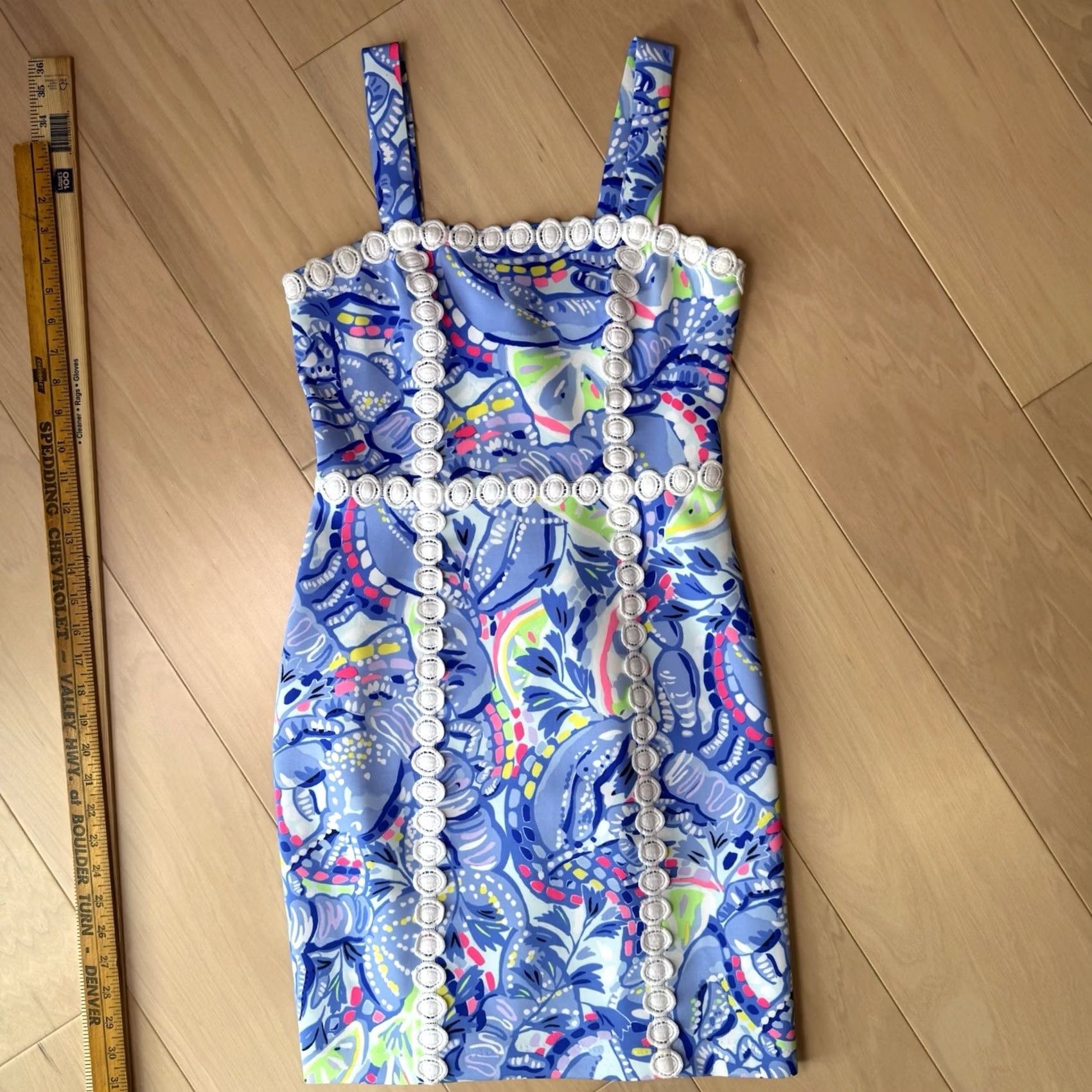 Lilly Pulitzer Lilly Pulitzer Janelle Stretch Shift Dress Women's 2 Blue Paisley Off Shoulder Sleeveless Midi Casual Workwear Party/Cocktail Size XS / US 0-2 / IT 36-38 - 3 Thumbnail