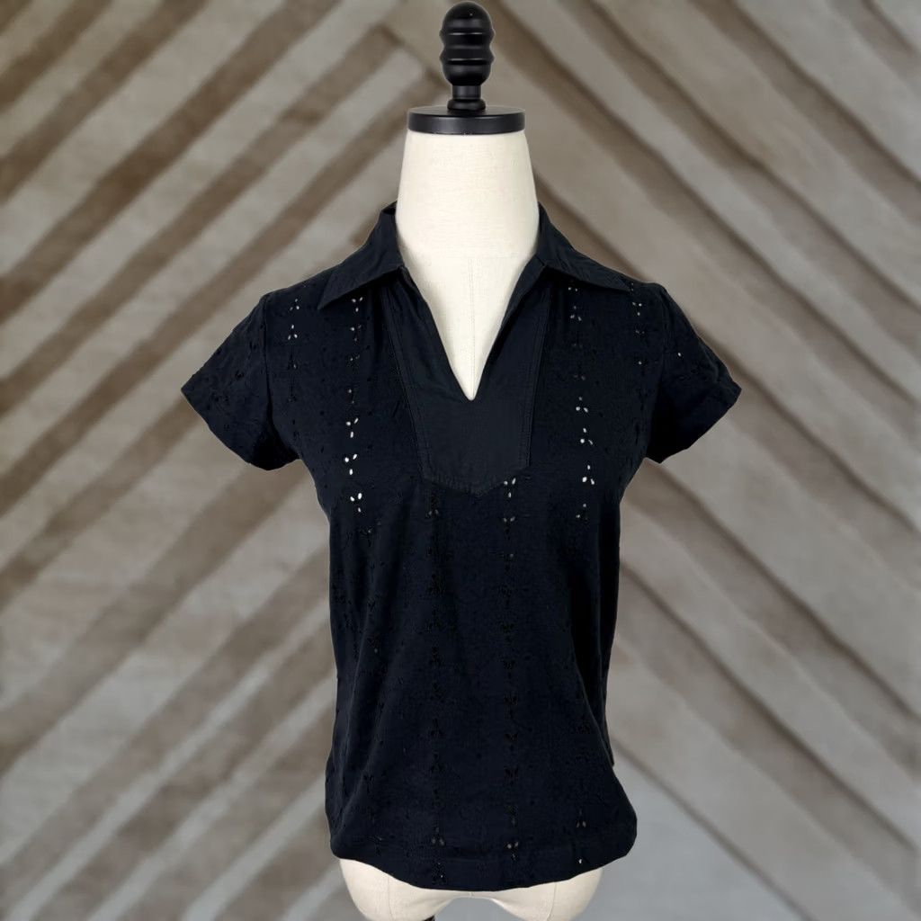 Vintage VINTAGE St. John's Bay Shirt Womens S Black Eyelet Collared Jersey Knit 90s Y2K Blouse Size S / US 4 / IT 40 - 1 Thumbnail