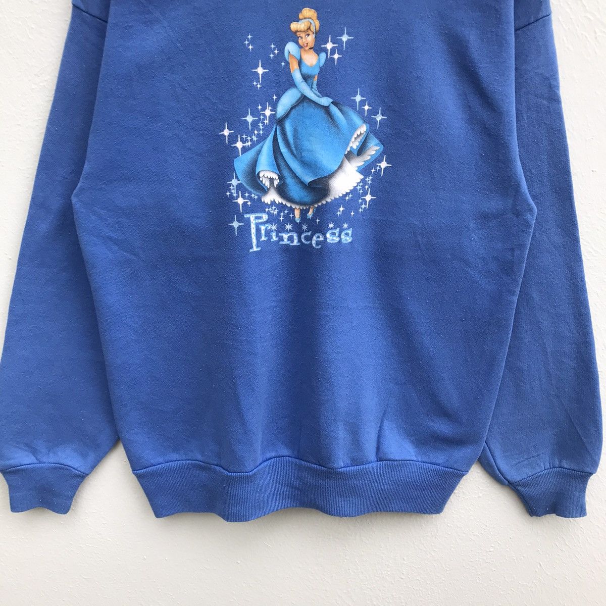 Disney Princess Graphic logo disney crewneck sweater Size US S / EU 44-46 / 1 - 3 Thumbnail