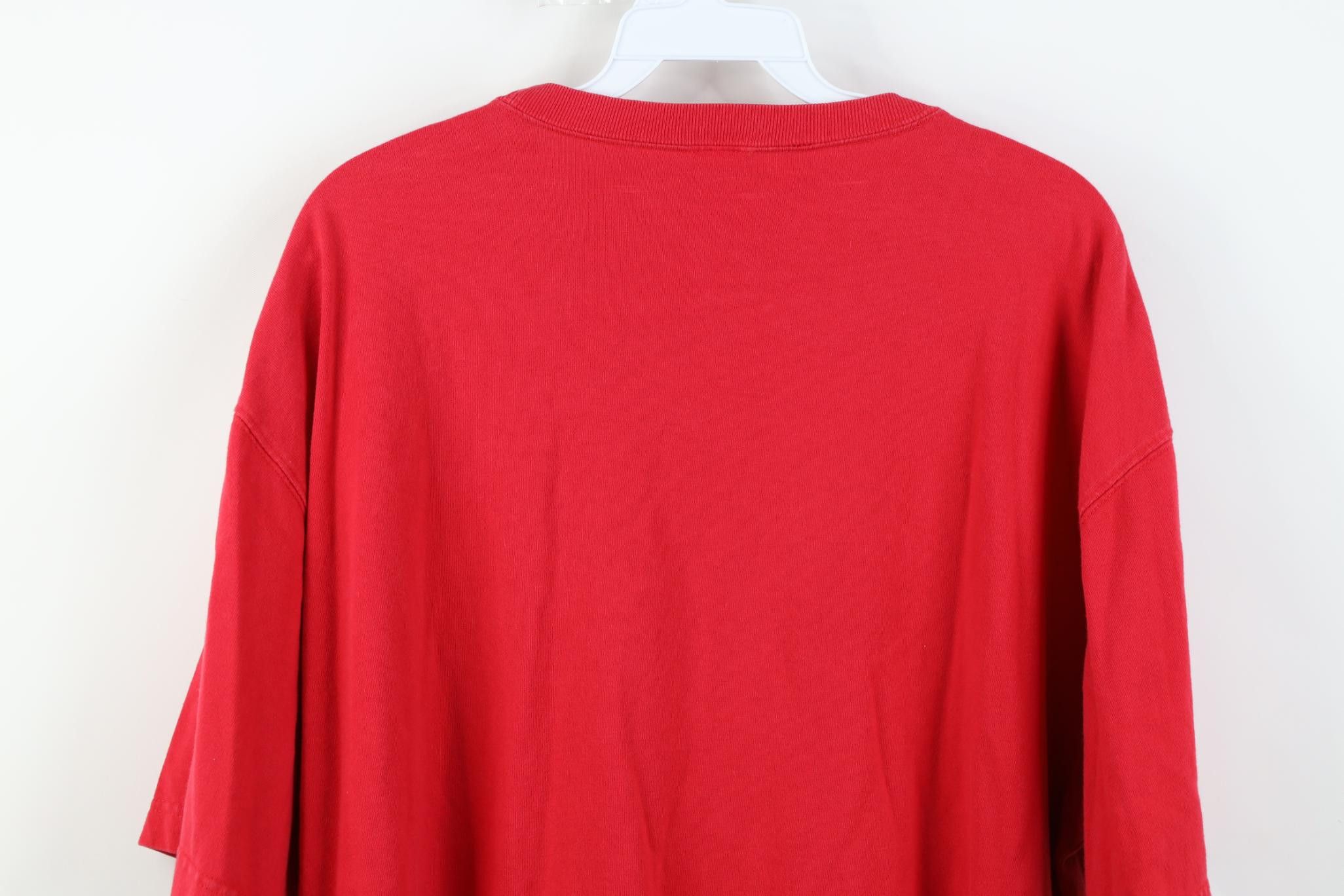 Vintage Vintage 90s Looney Tunes Bugs Bunny and Friends T-Shirt Red Size US XL / EU 56 / 4 - 13 Thumbnail