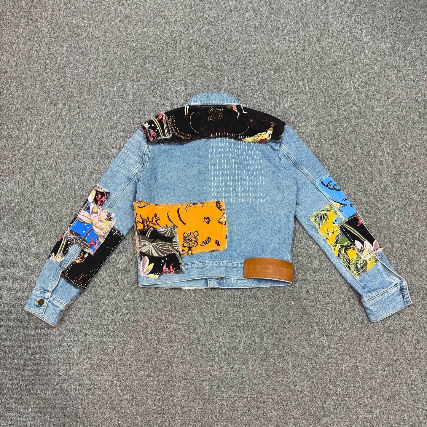Loewe Loewe denim colorblocked jacket 34 mint Size XS / US 0-2 / IT 36-38 - 2 Thumbnail