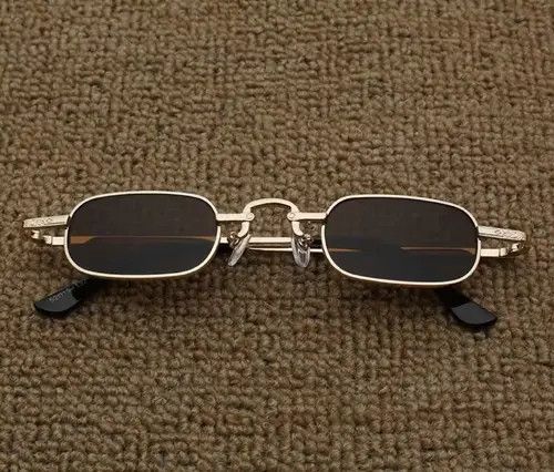 Vintage Retro punk sunglasses Size ONE SIZE - 1 Thumbnail