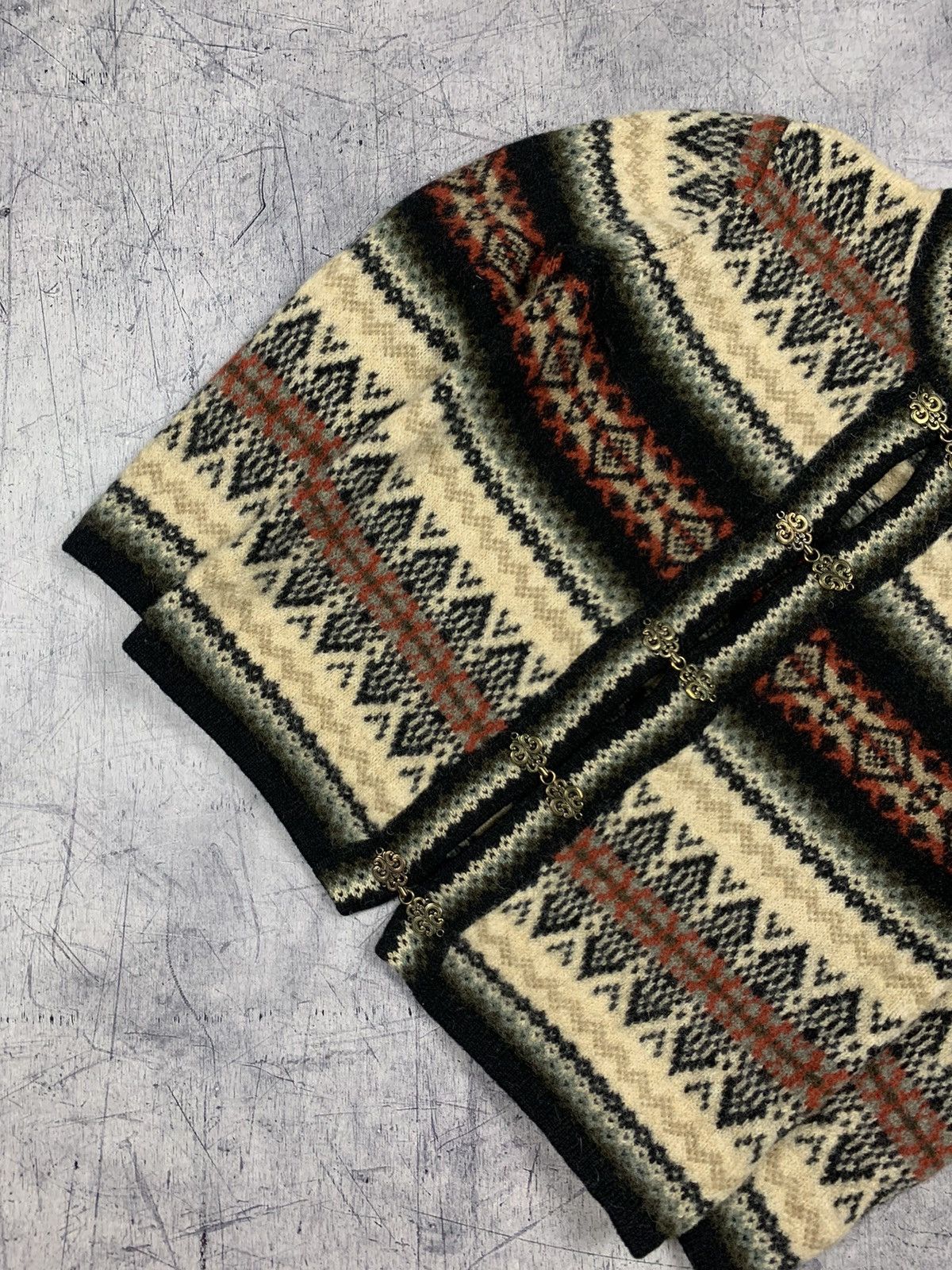 Aran Isles Knitwear Susan Bristol Winter Fair Isle Norway Cardigan Women’s Sz M Size M / US 6-8 / IT 42-44 - 3 Thumbnail