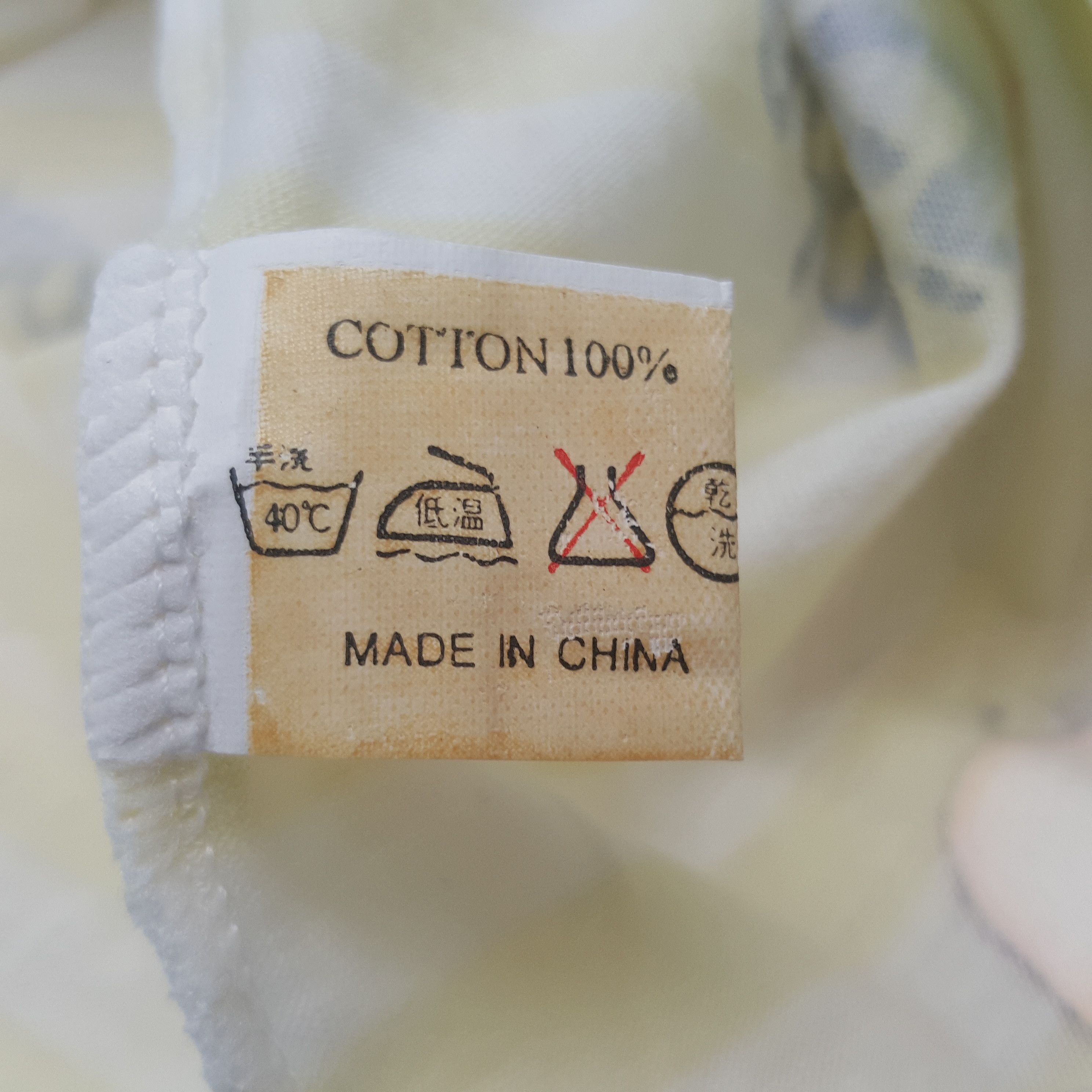 Japanese Brand Vintage Snoopy MultiLogo Tshirt Size US L / EU 52-54 / 3 - 8 Thumbnail