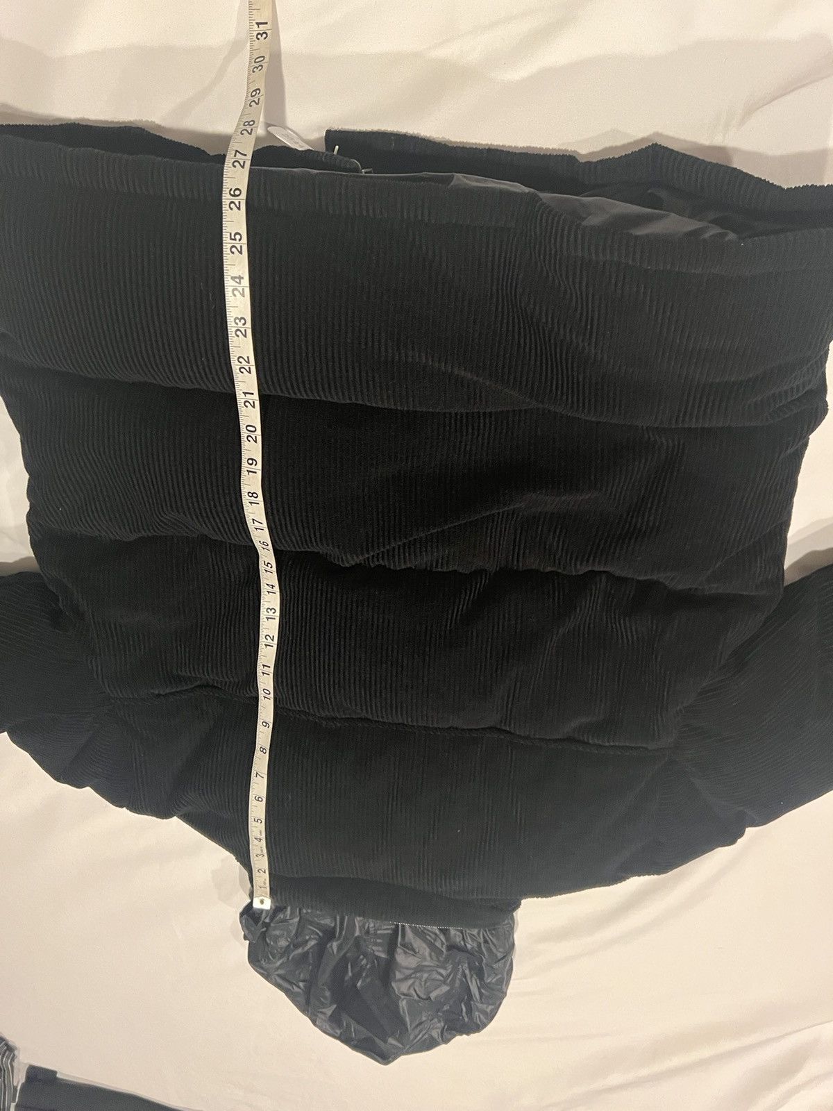 Saint Laurent Paris Saint Laurent men’s corduroy puffer jacket. 50/L $2390 Size US M / EU 48-50 / 2 - 11 Thumbnail