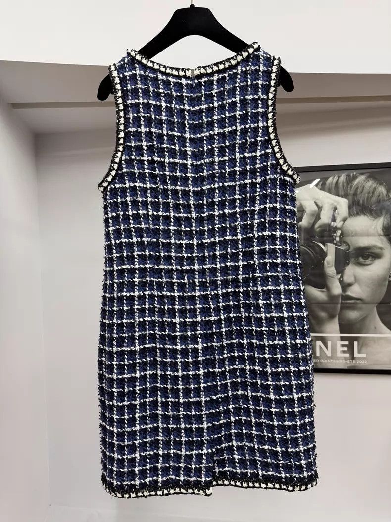 Chanel Chanel Blue and white plaid tweed dress Size XS / US 0-2 / IT 36-38 - 3 Thumbnail