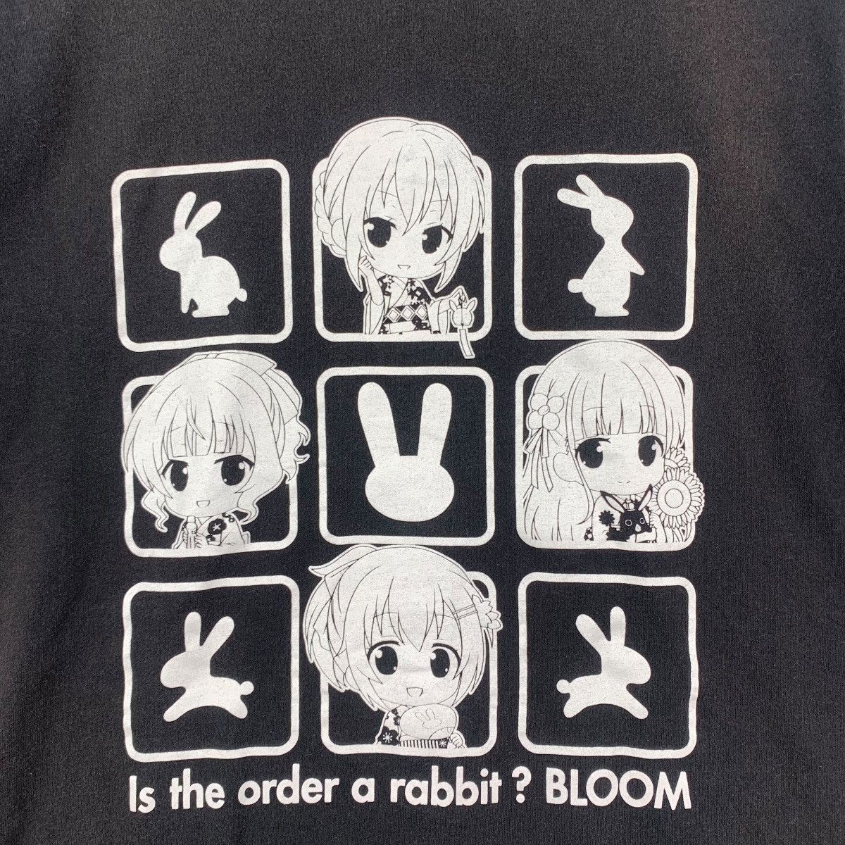 Japanese Brand Is The ORDER A RABBIT? BLOOM Rabbit-House Japan Tshirt Size US L / EU 52-54 / 3 - 3 Thumbnail