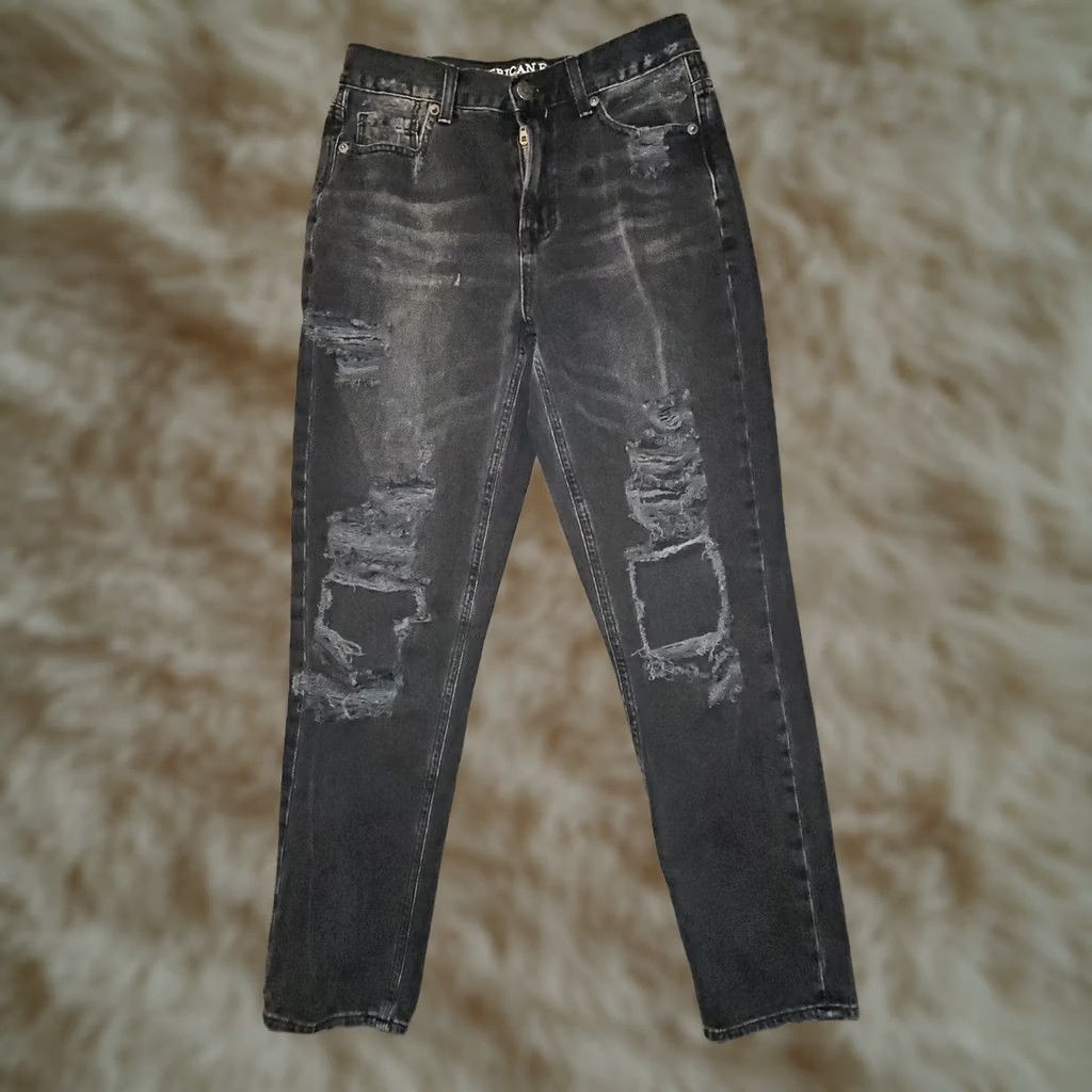 American Eagle Outfitters American Eagle Outfitters Mom Jeans Denim Black Distressed Stretch Mid 4 Regular 26 Inseam Women’s Regular Size 27" / US 4 / IT 40 - 1 Thumbnail