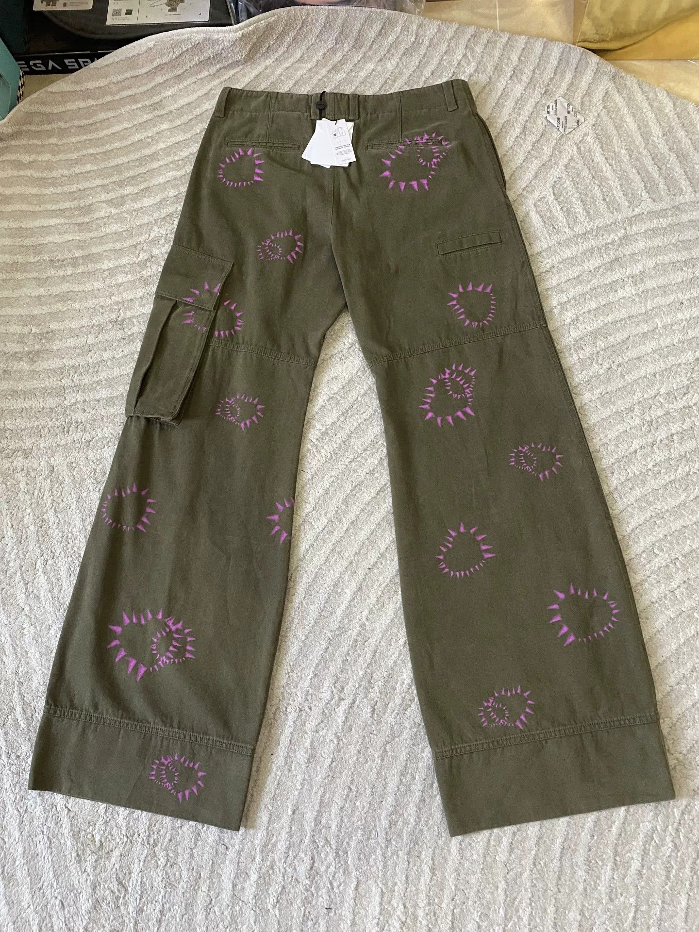 WE11DONE we11done Limited Spiked Cargo Pants Size US 26 / EU 42 - 1 Thumbnail
