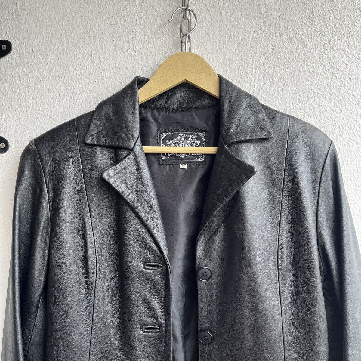 Leather × Vera Pelle Vintage Vera Pelle Long Coat Designer Leather Jacket Italy Size US S / EU 44-46 / 1 - 21 Thumbnail