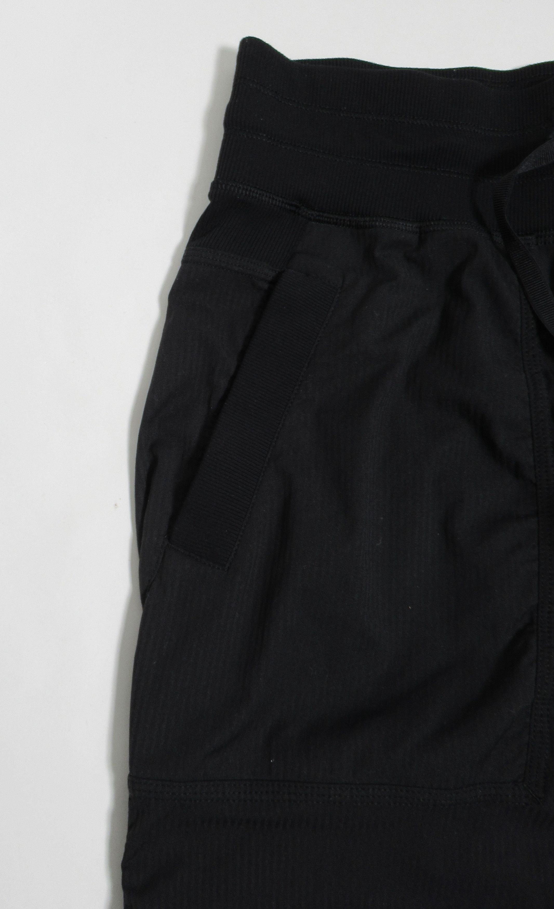 Lululemon Lululemon Women's Dance Stdio Mid-Rise Pant Black Size 4 Size 27" / US 4 / IT 40 - 4 Thumbnail