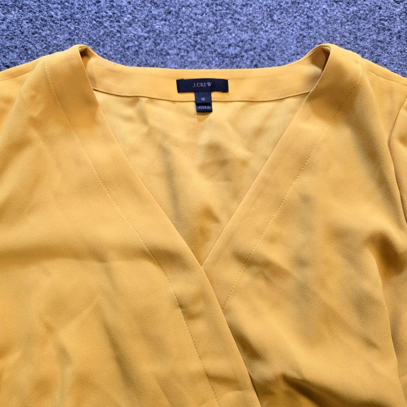 J.Crew J.CREW Blouse Shirt Womens 12 Yellow Faux Wrap Deep V Long Sleeve Belted Fitted Shirt Size XL / US 12-14 / IT 48-50 - 2 Thumbnail