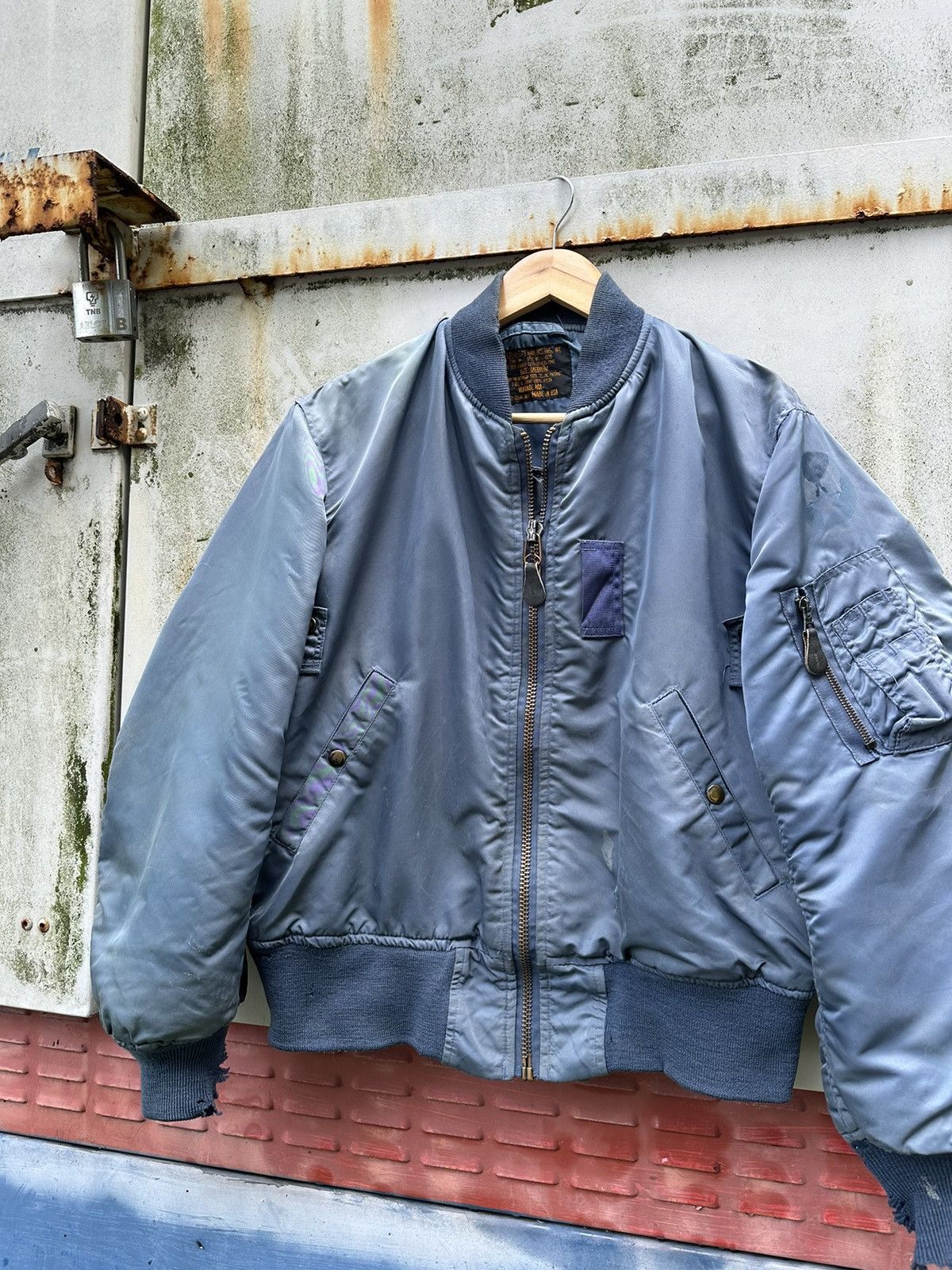 Vintage 🪖Vintage THRASHED MFG USAF Bomber Jacket Size US M / EU 48-50 / 2 - 5 Thumbnail