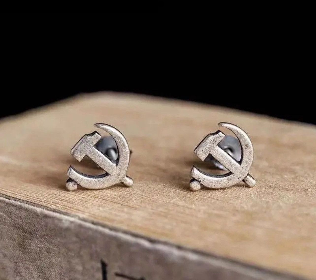 Japanese Brand × Jewelry × Vintage Sickle Hammer Earrings Size ONE SIZE - 1 Thumbnail