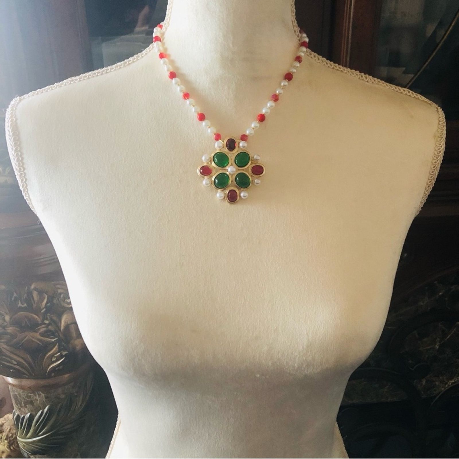 Handmade Handcrafted repurpose cabochon glass stone Pearl necklace Size ONE SIZE - 6 Thumbnail