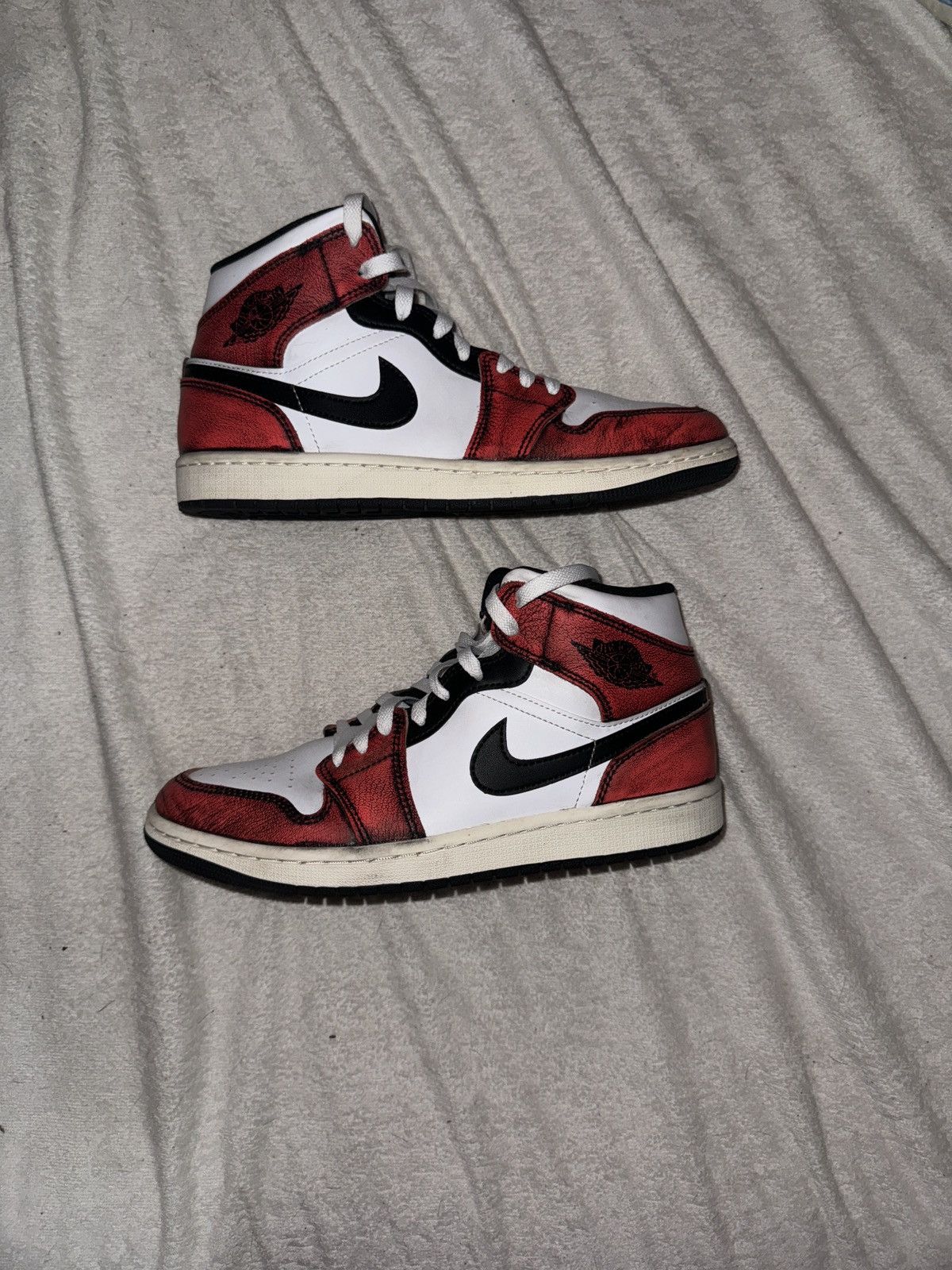 Jordan Brand Jordan 1 Mid Chicago Size US 8.5 / EU 41-42 - 6 Thumbnail
