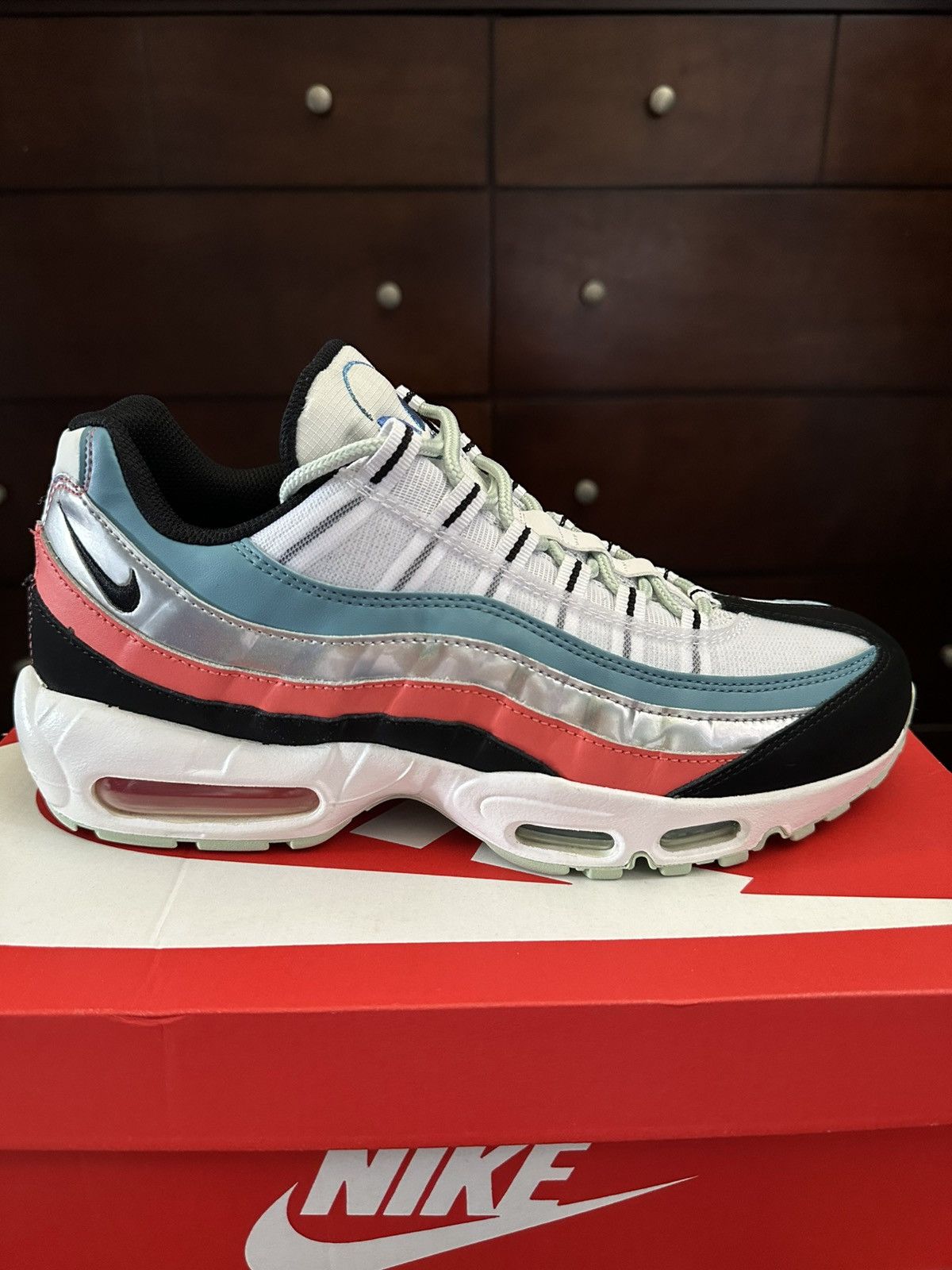 Nike Nike Air Max 95 Aliens White Black-Cerulean Size US 10 / EU 43 - 3 Thumbnail