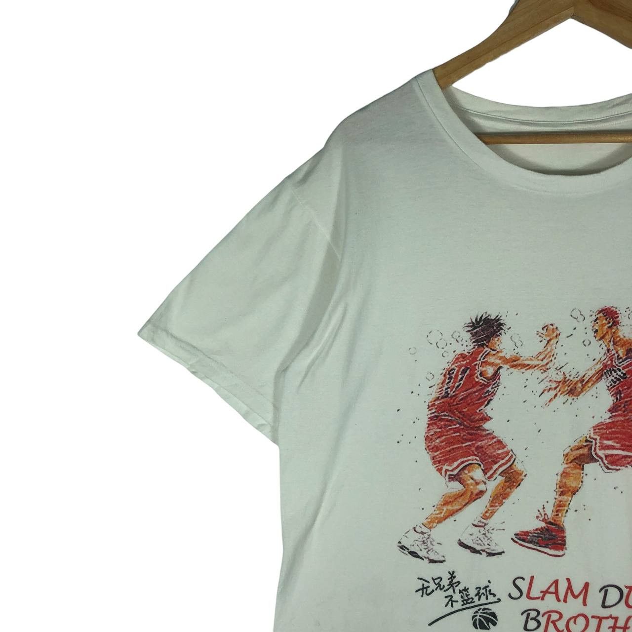 Anime × Japanese Brand × Vintage Vintage Slam Dunk Brother Anime Basketball T-shirt Size US M / EU 48-50 / 2 - 3 Thumbnail