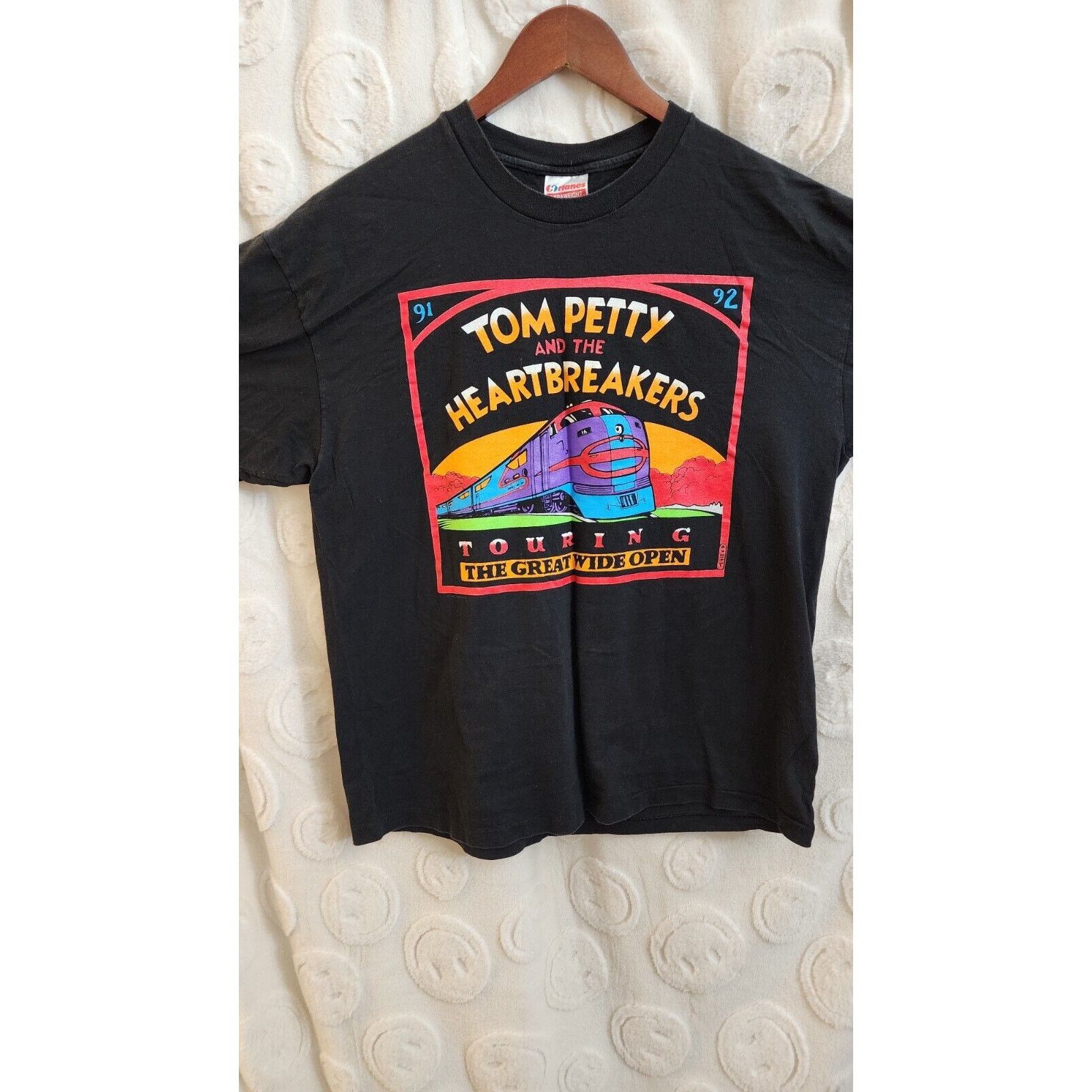 Hanes VTG XL Tom Petty And The Heartbreakers Concert Tee Size US XL / EU 56 / 4 - 1 Thumbnail